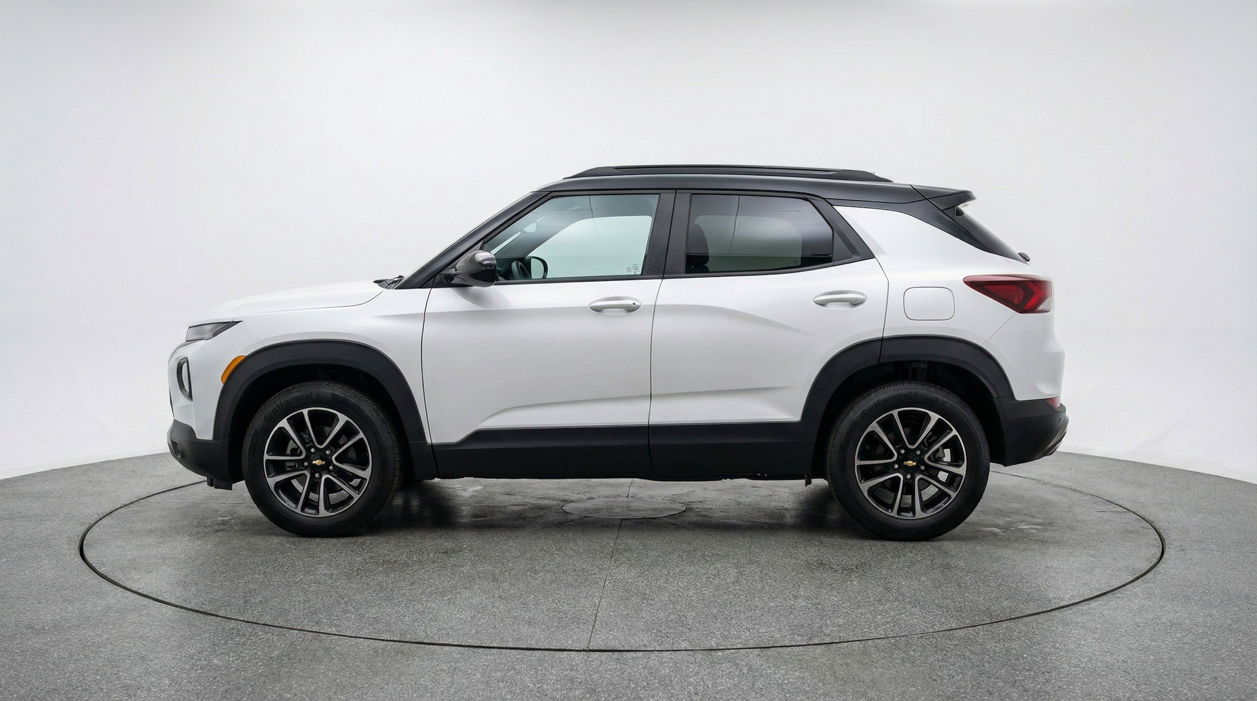 Thumbnail: 2025 Chevrolet TrailBlazer - 5