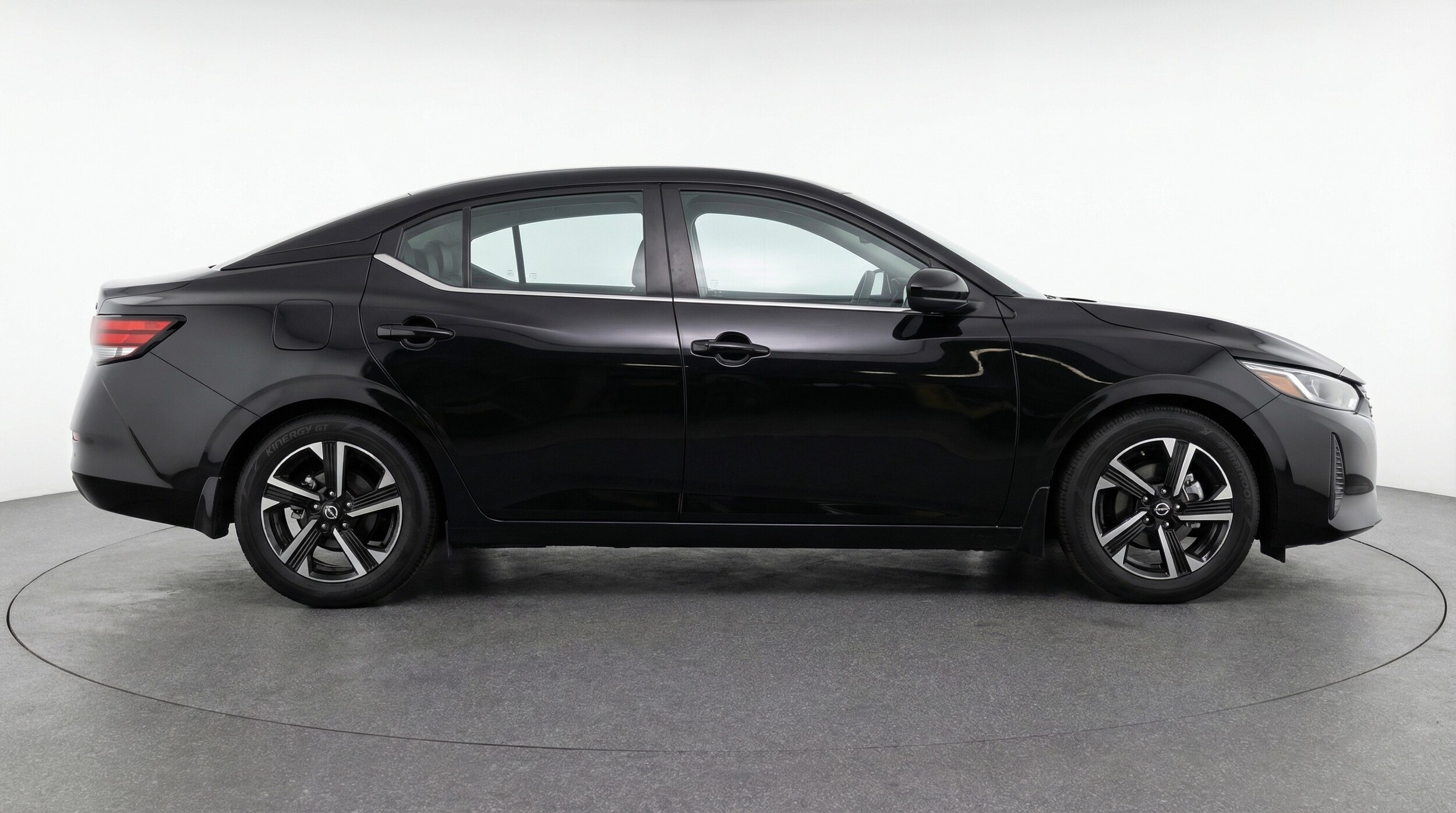 Thumbnail: 2025 Nissan Sentra - 8
