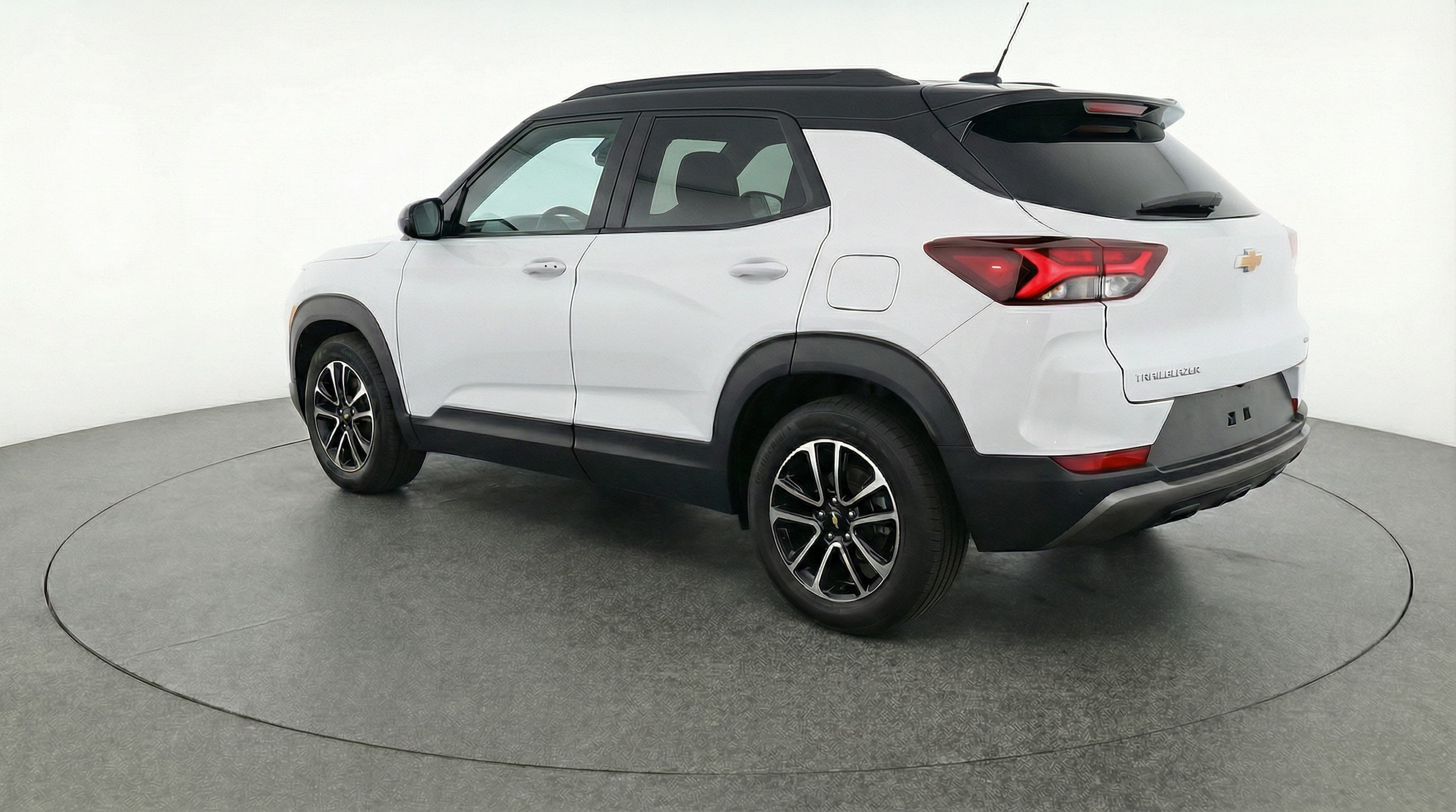 Thumbnail: 2025 Chevrolet TrailBlazer - 5