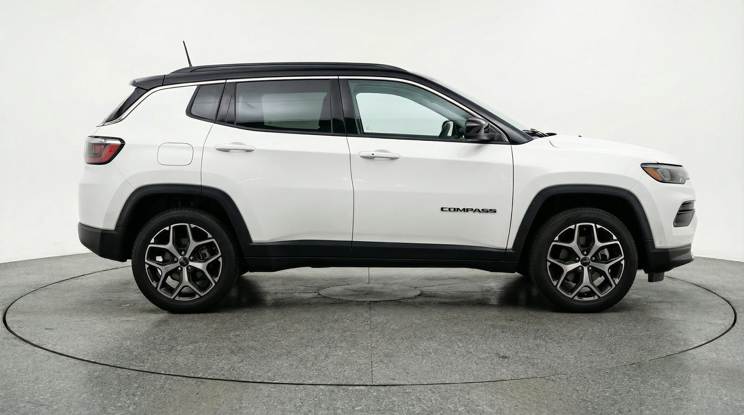 Thumbnail: 2025 Jeep Compass - 10
