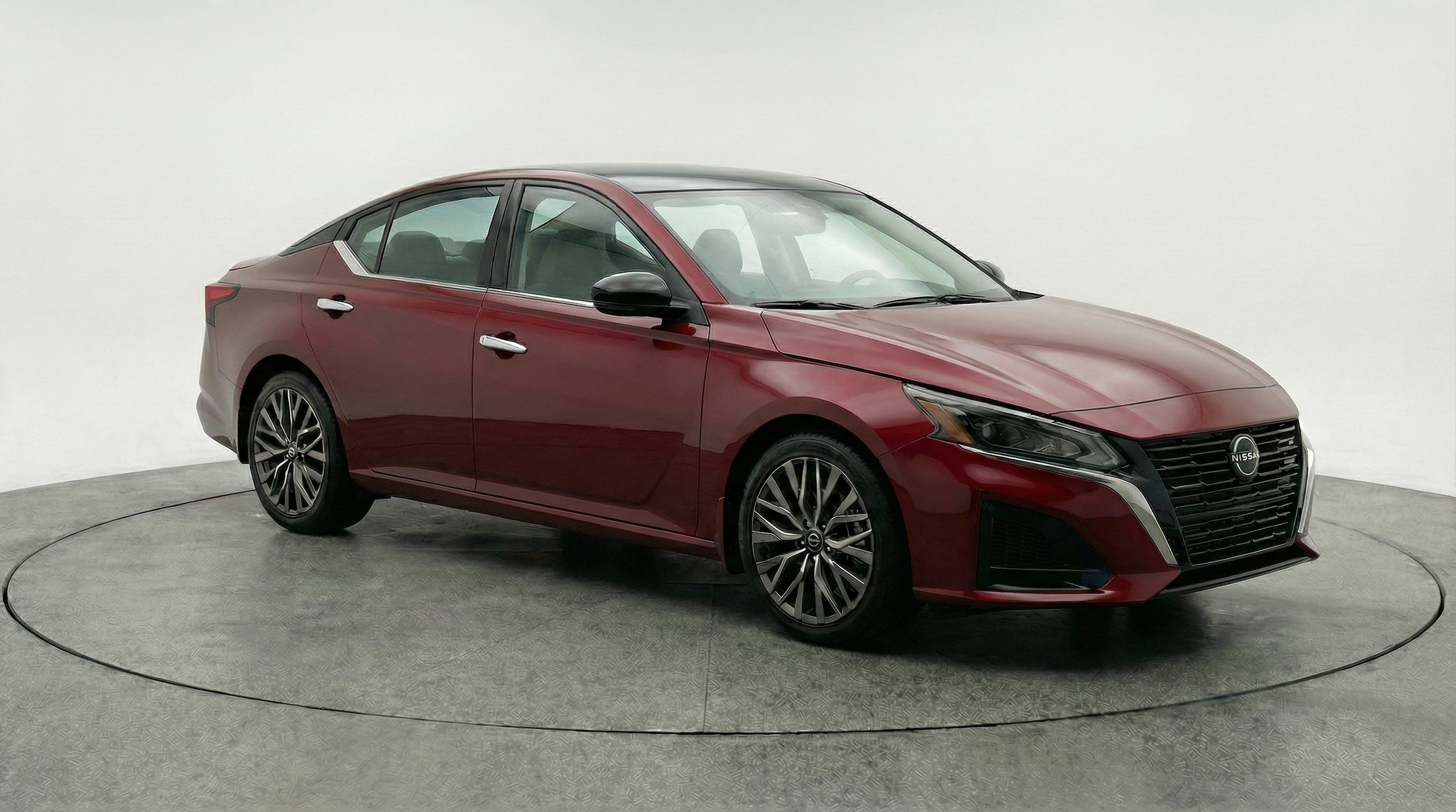 Thumbnail: 2025 Nissan Altima - 1