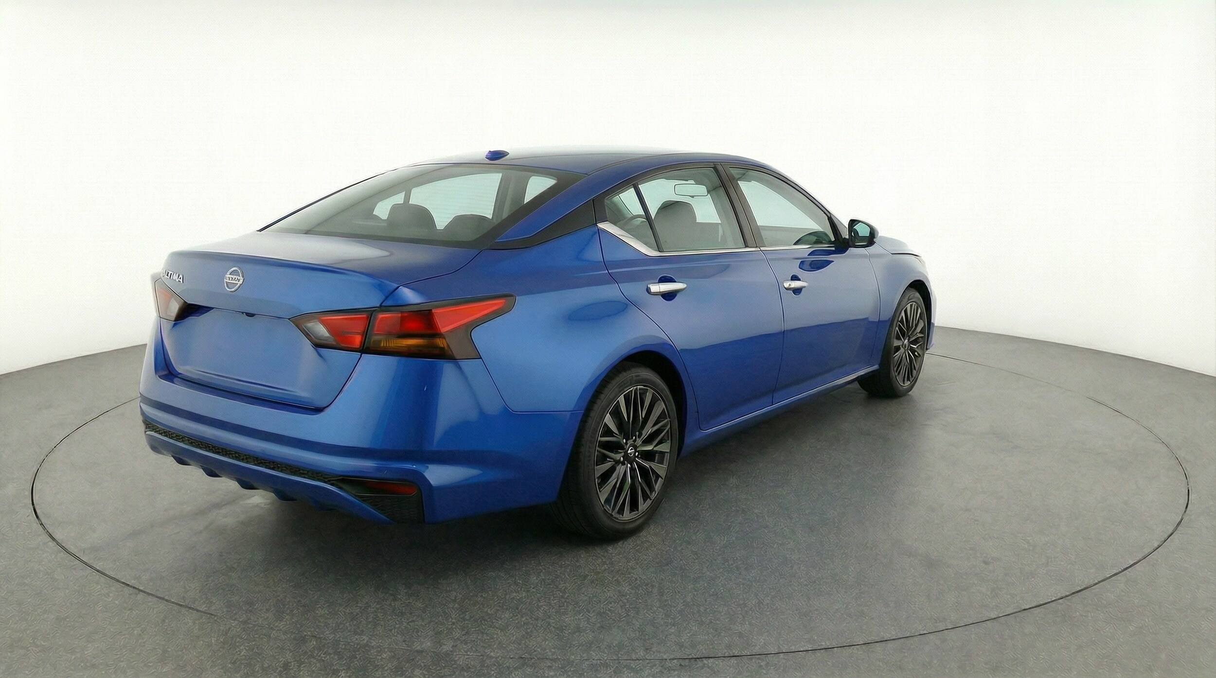 Thumbnail: 2025 Nissan Altima - 7