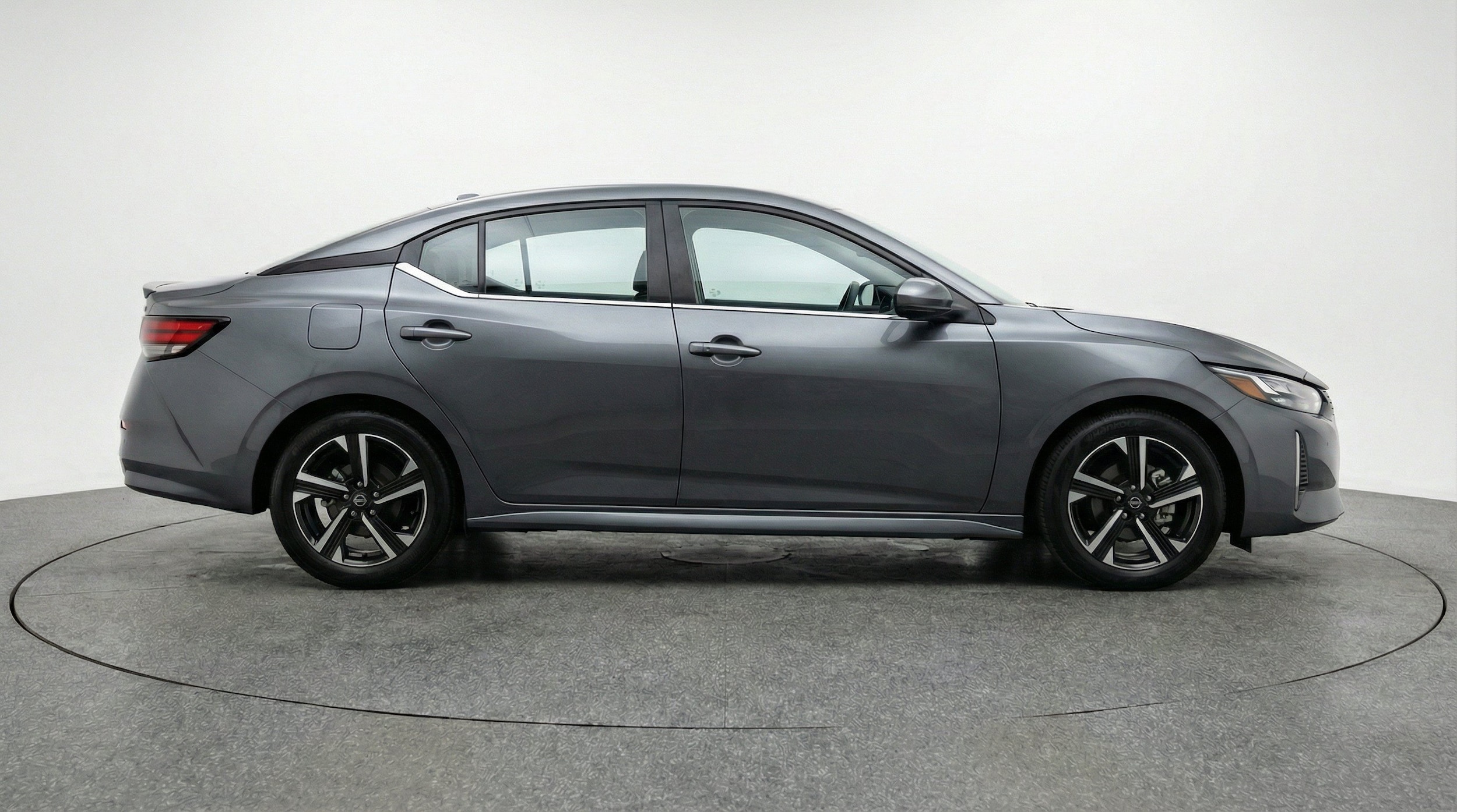 Thumbnail: 2025 Nissan Sentra - 11