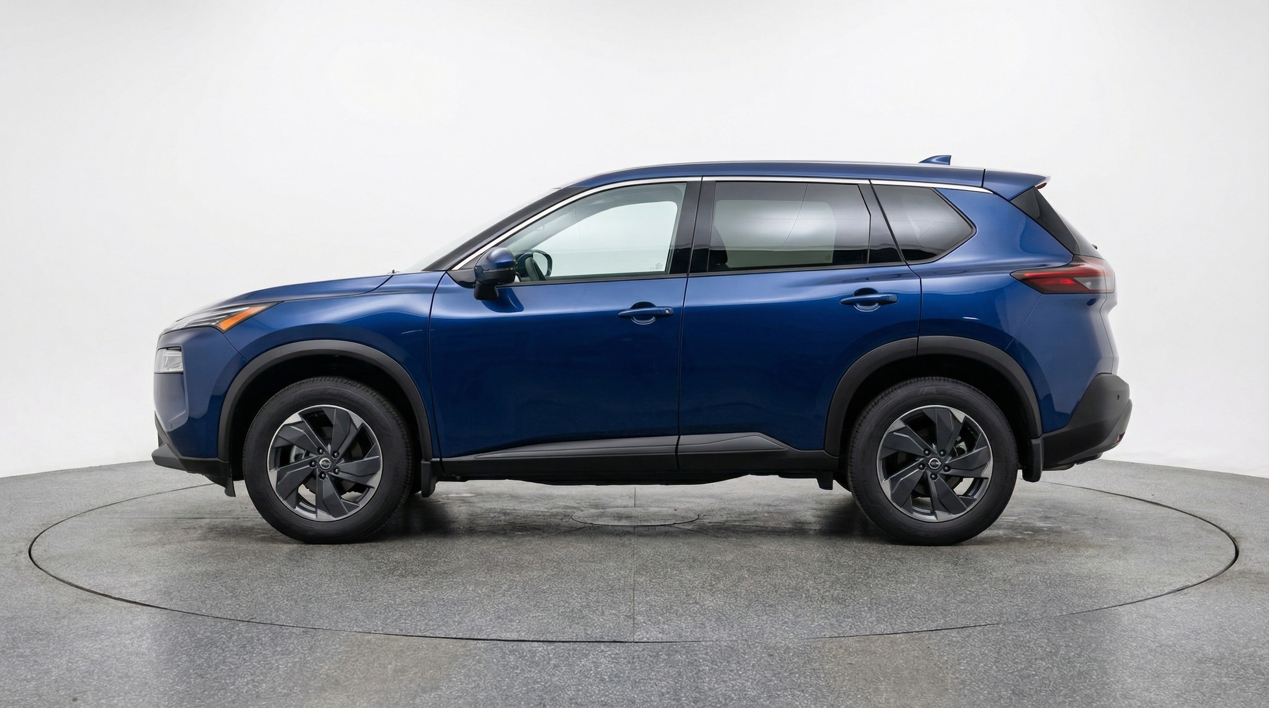 Thumbnail: 2025 Nissan Rogue - 4