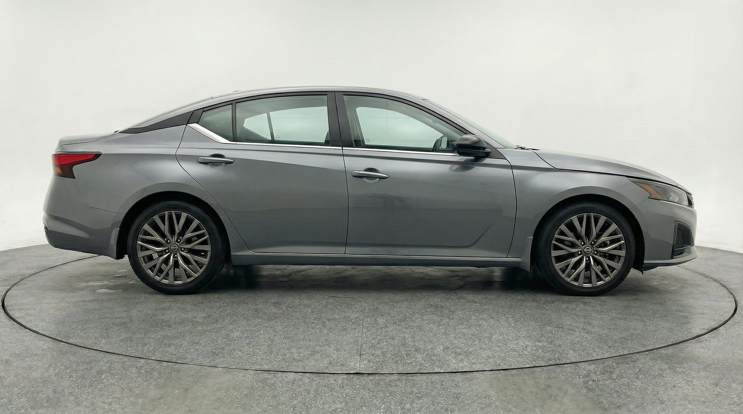 Thumbnail: 2025 Nissan Altima - 11