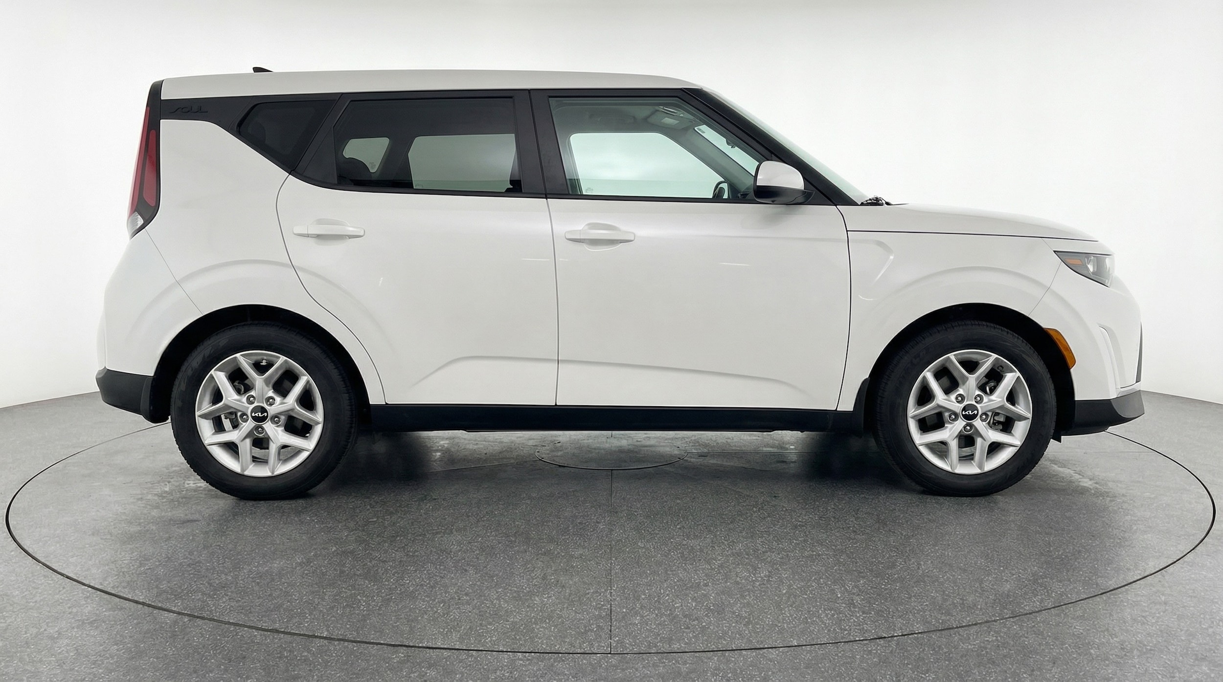 Thumbnail: 2025 Kia Soul - 8