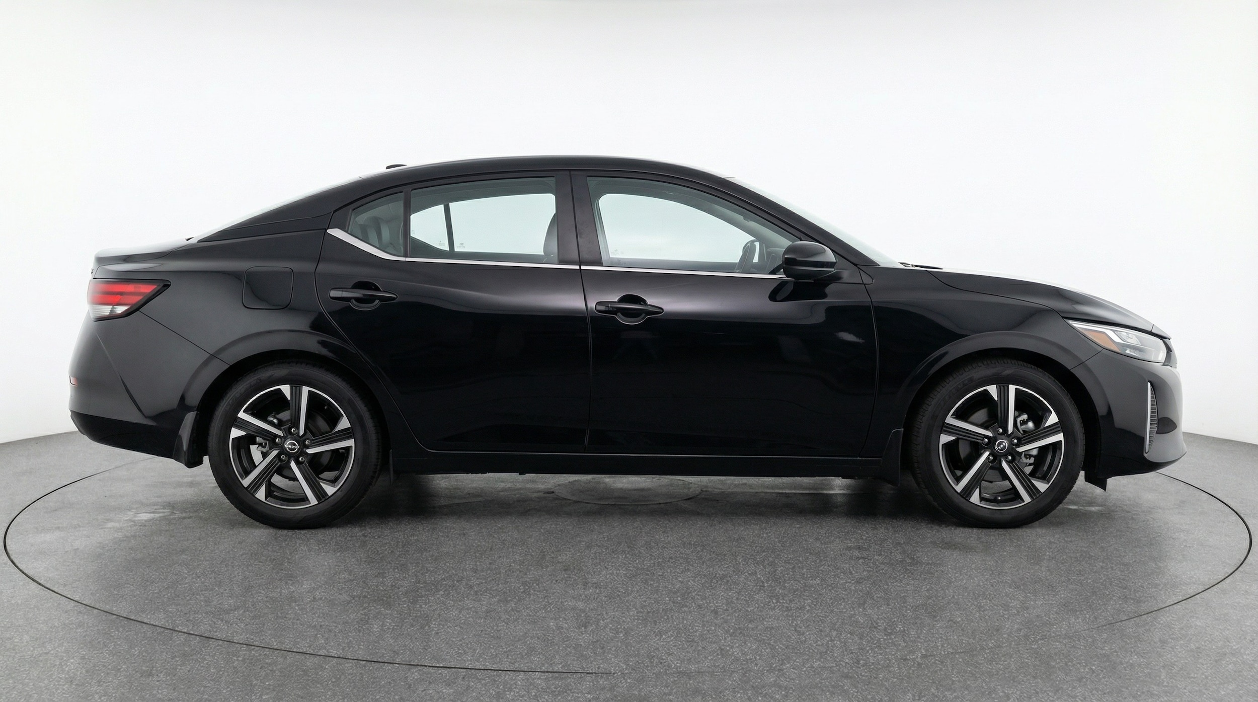 Thumbnail: 2025 Nissan Sentra - 8