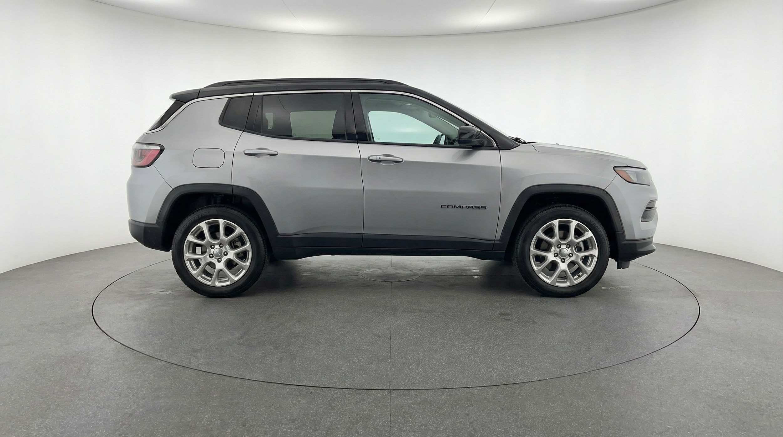 Thumbnail: 2025 Jeep Compass - 8