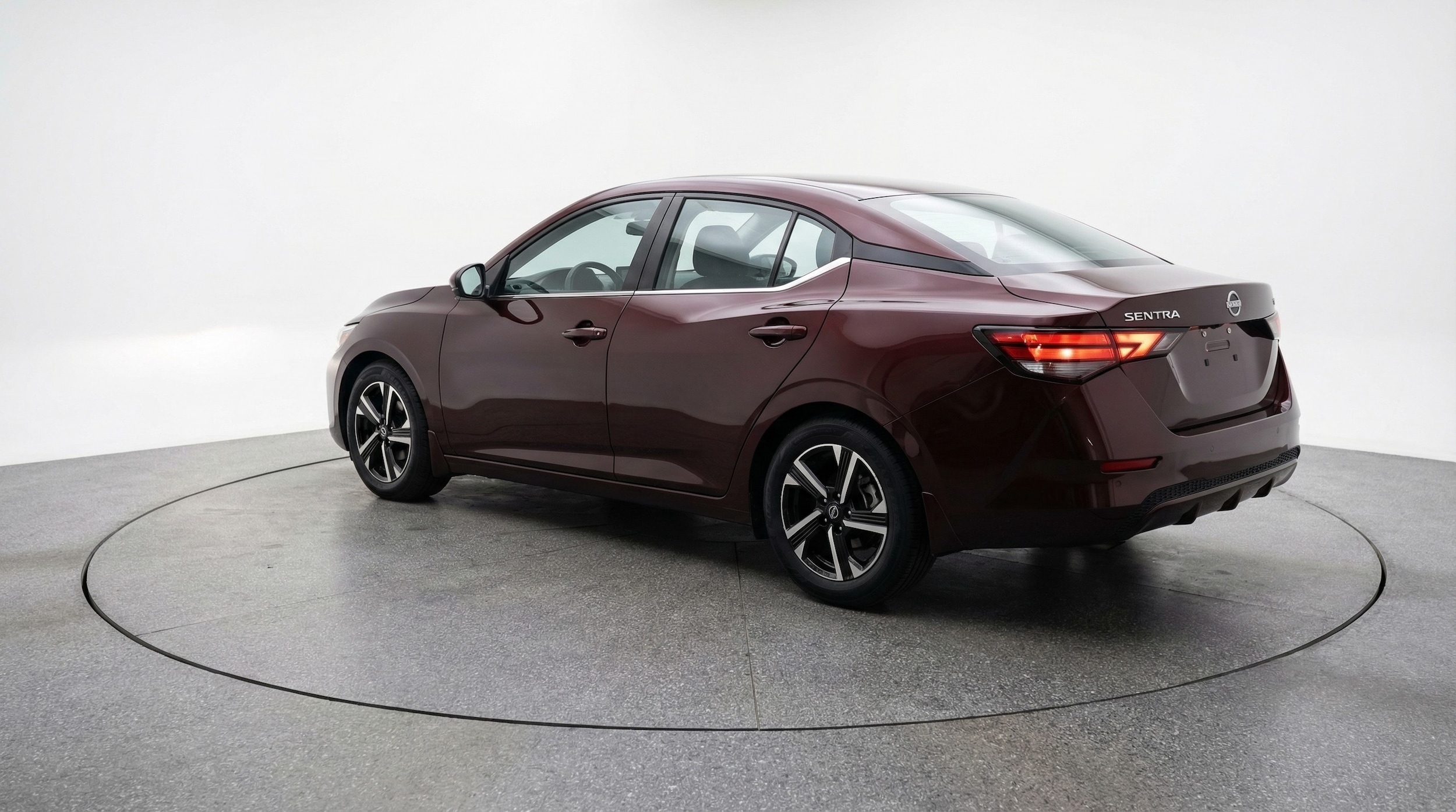 Thumbnail: 2025 Nissan Sentra - 5