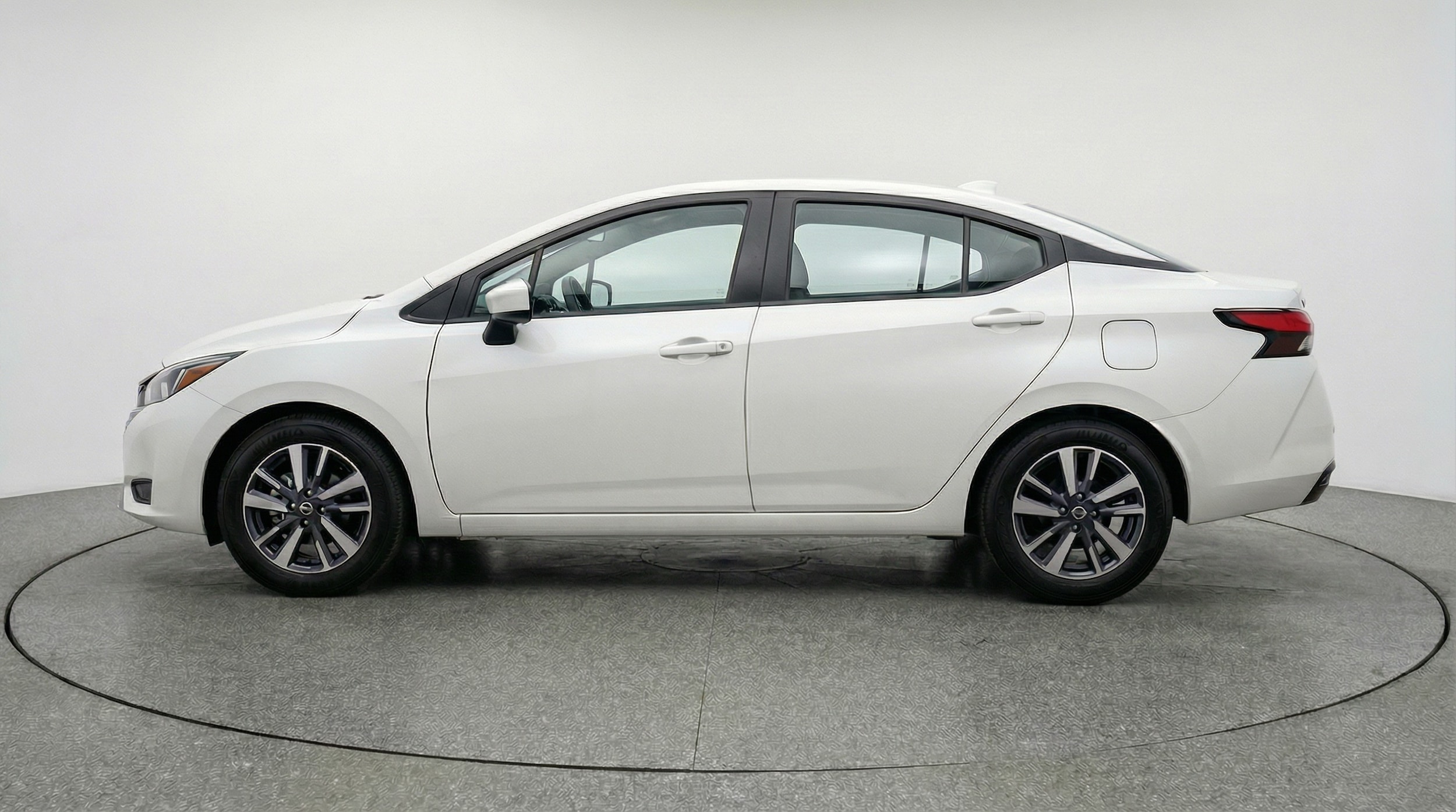 Thumbnail: 2025 Nissan Versa - 4