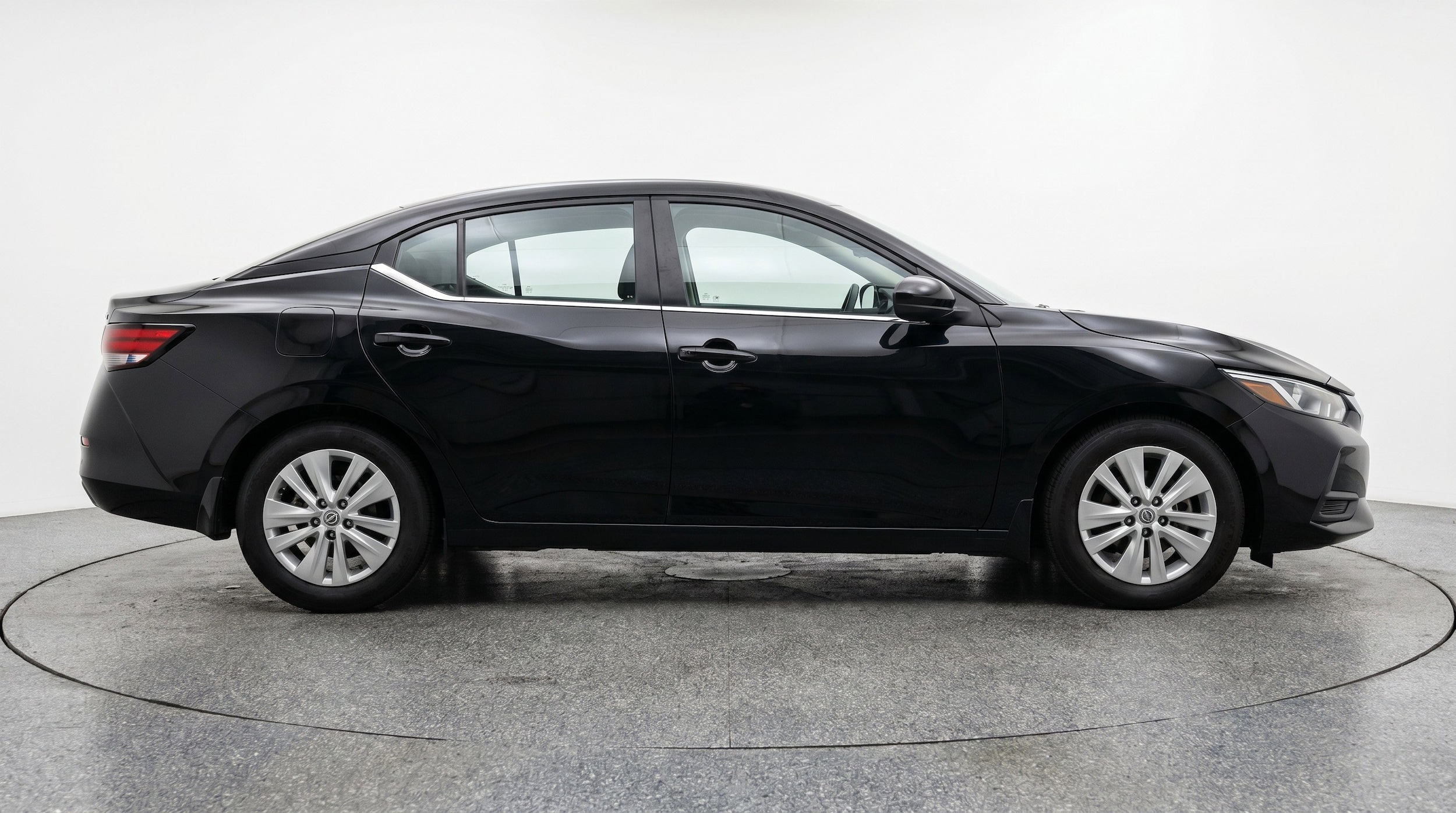 Thumbnail: 2025 Nissan Sentra - 11