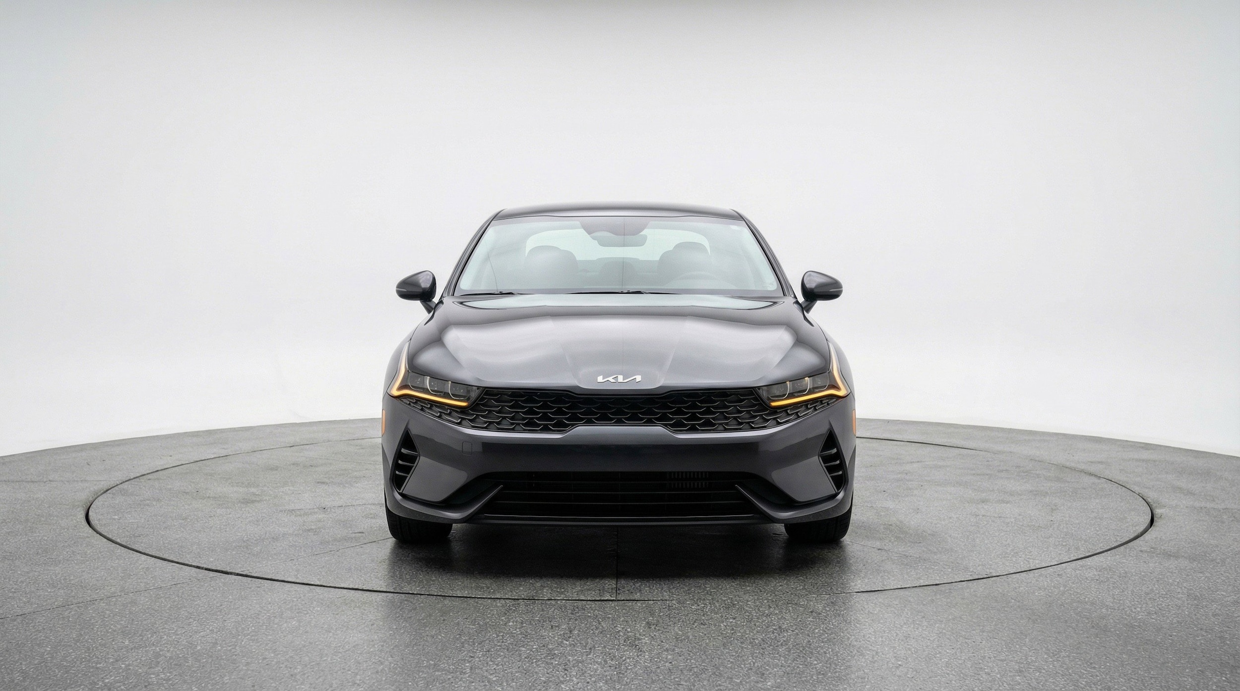 Thumbnail: 2025 Kia K5 - 2