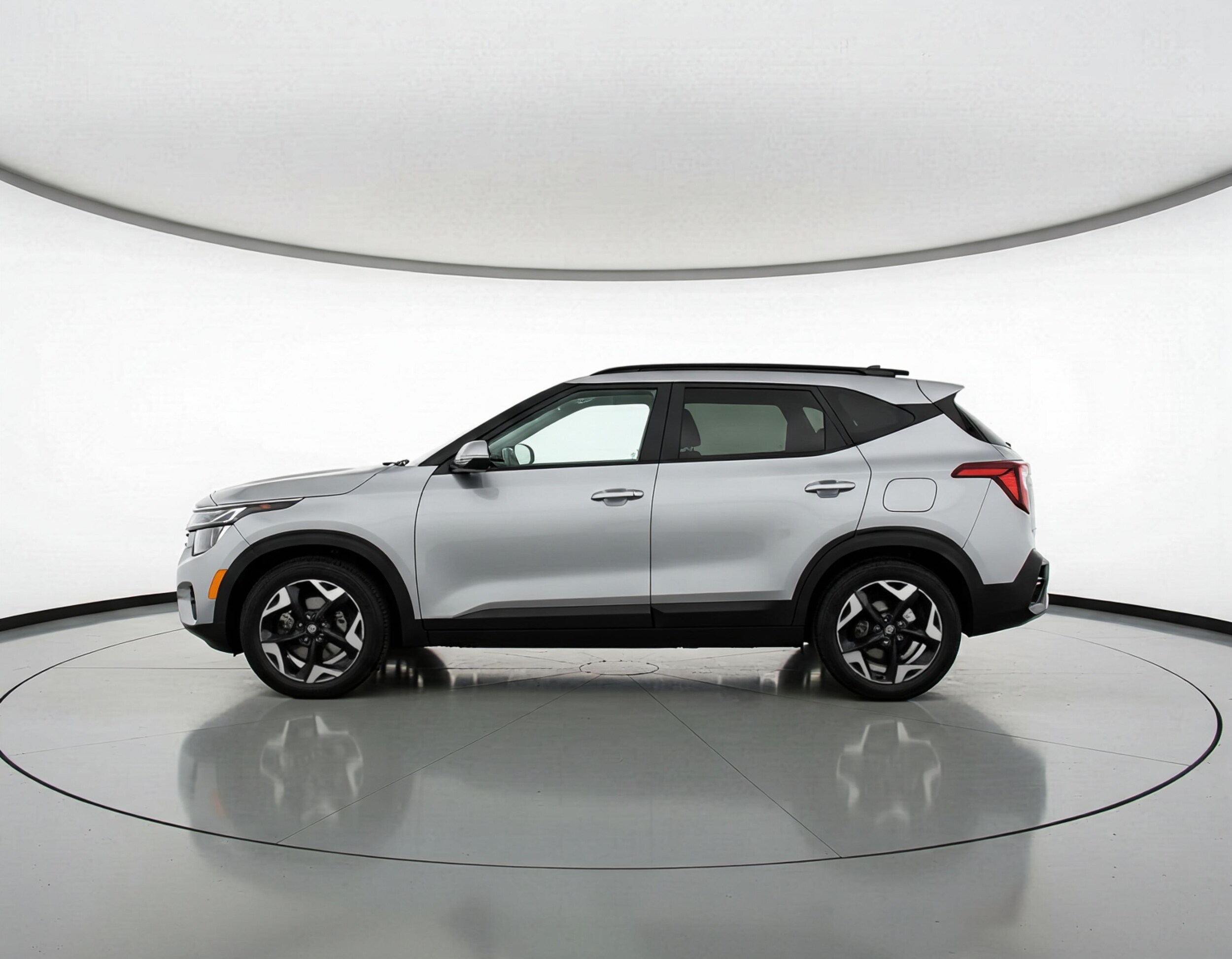 Thumbnail: 2025 Kia Seltos - 4