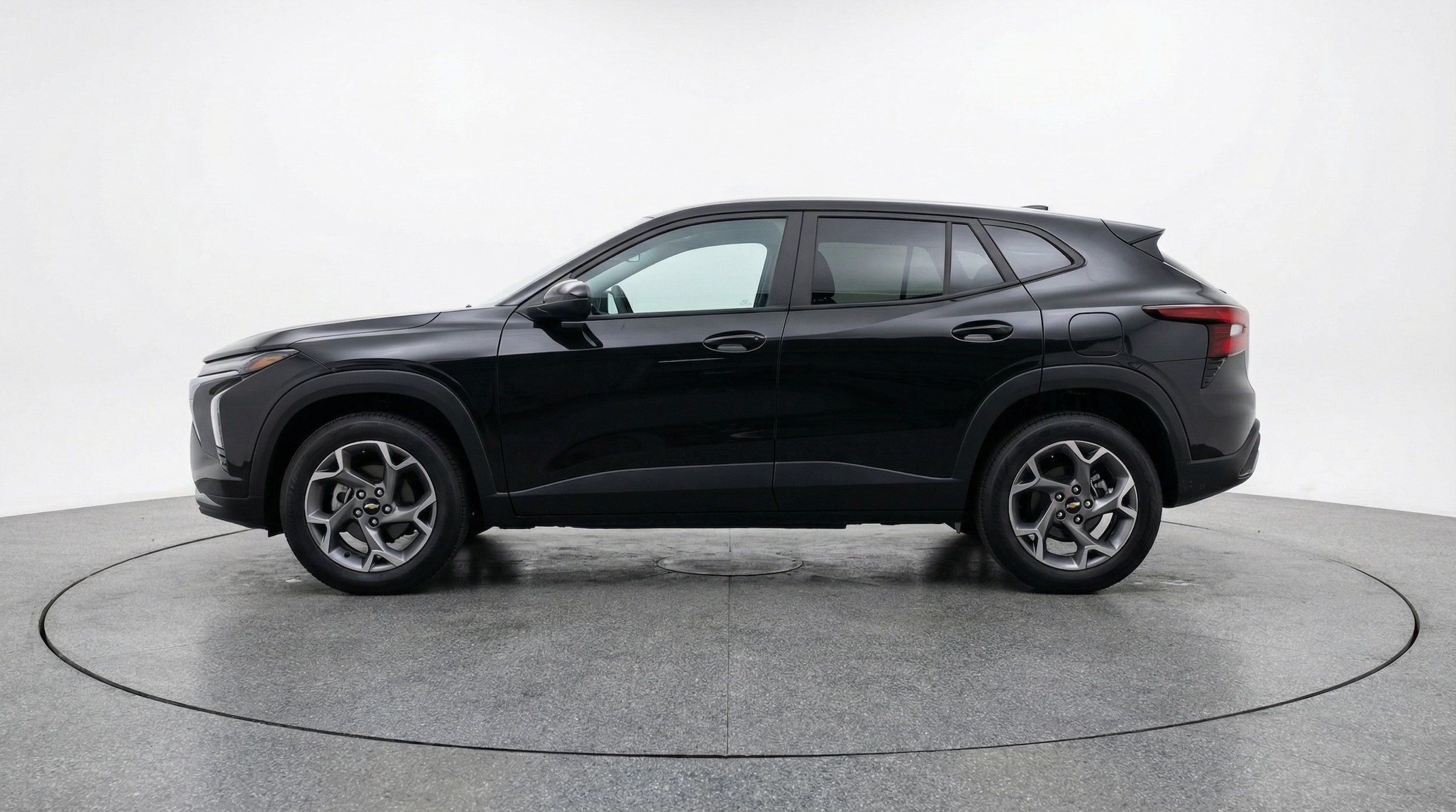 Thumbnail: 2025 Chevrolet Trax - 4