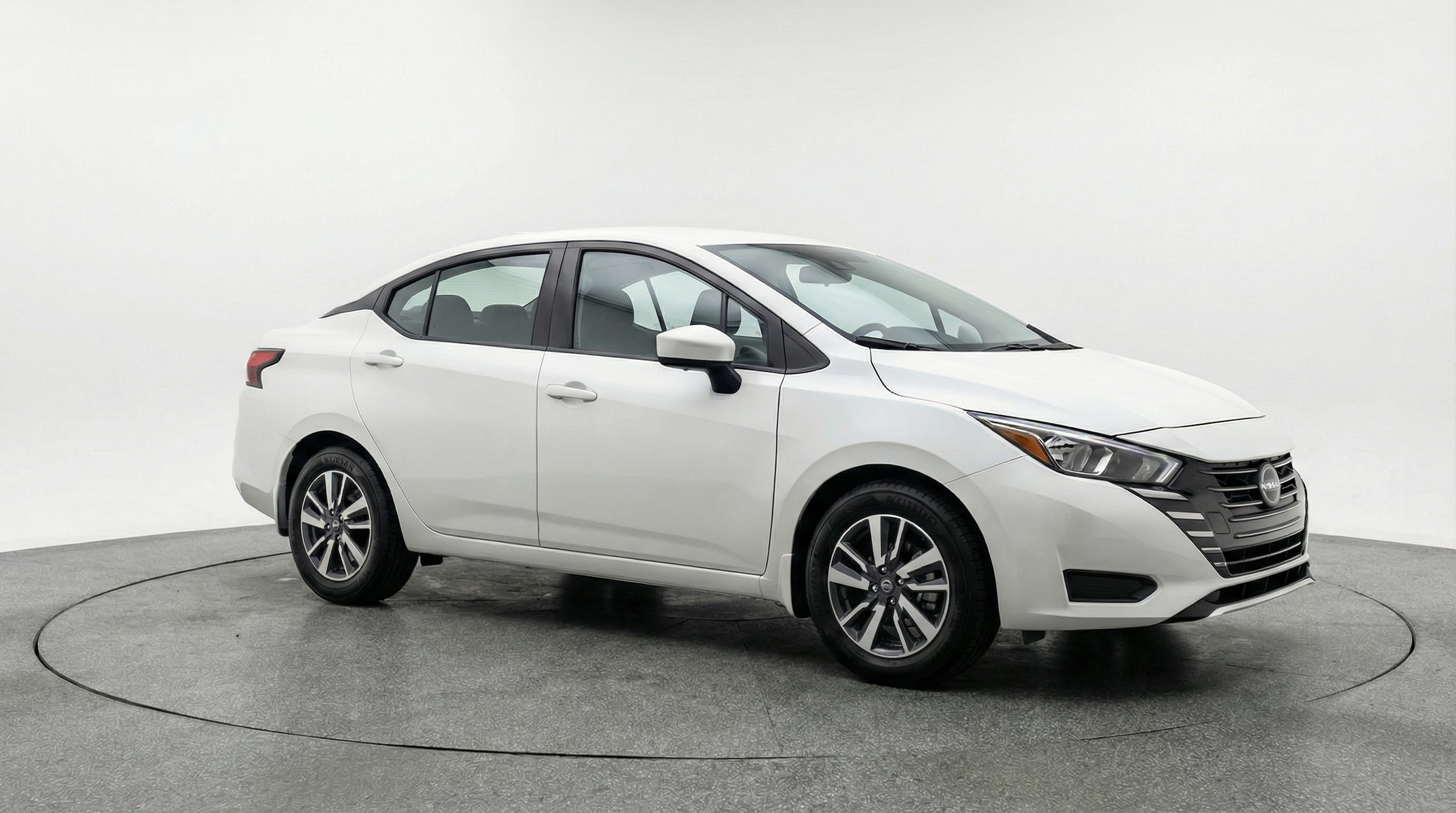 2025 Nissan Versa Sedan SV