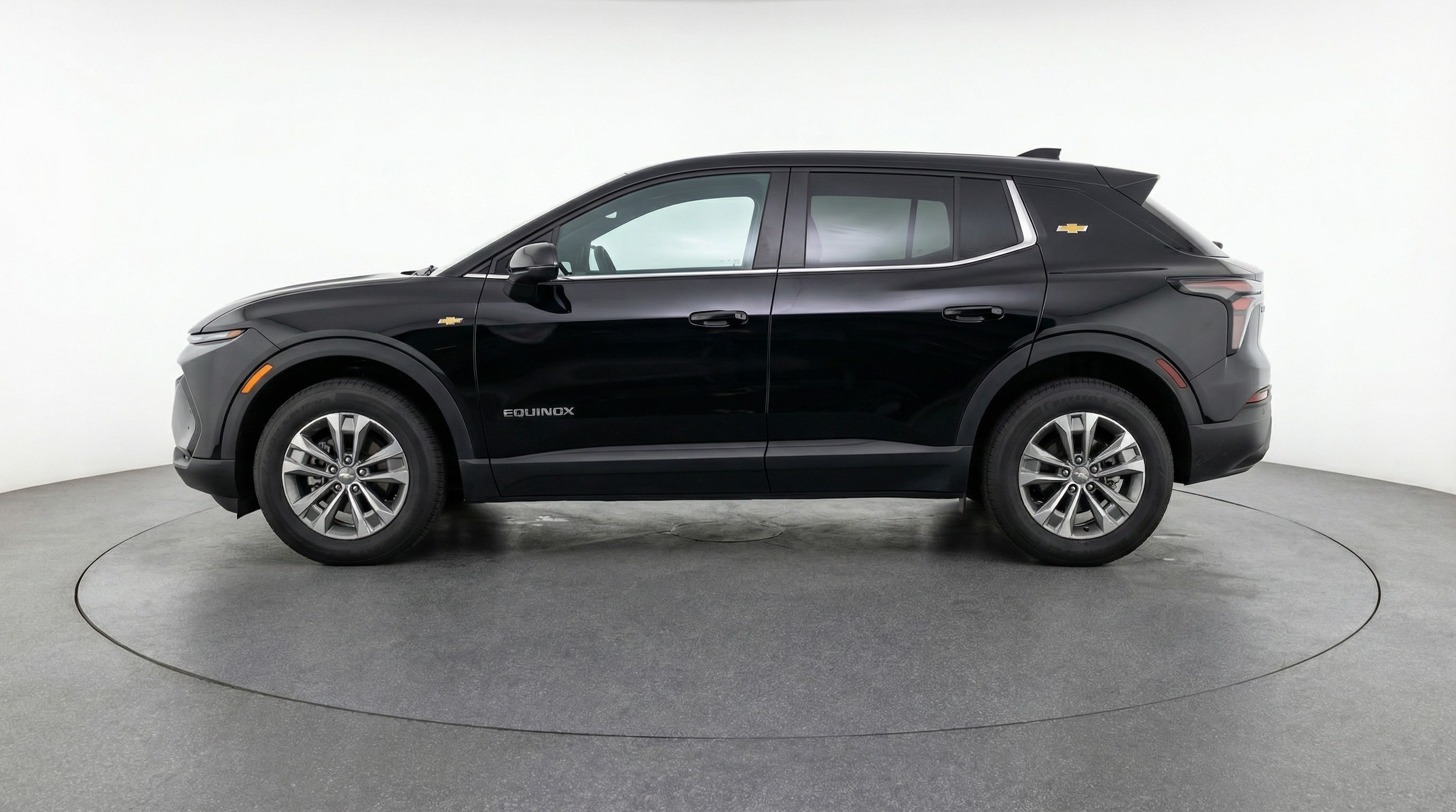 Thumbnail: 2025 Chevrolet Equinox - 4