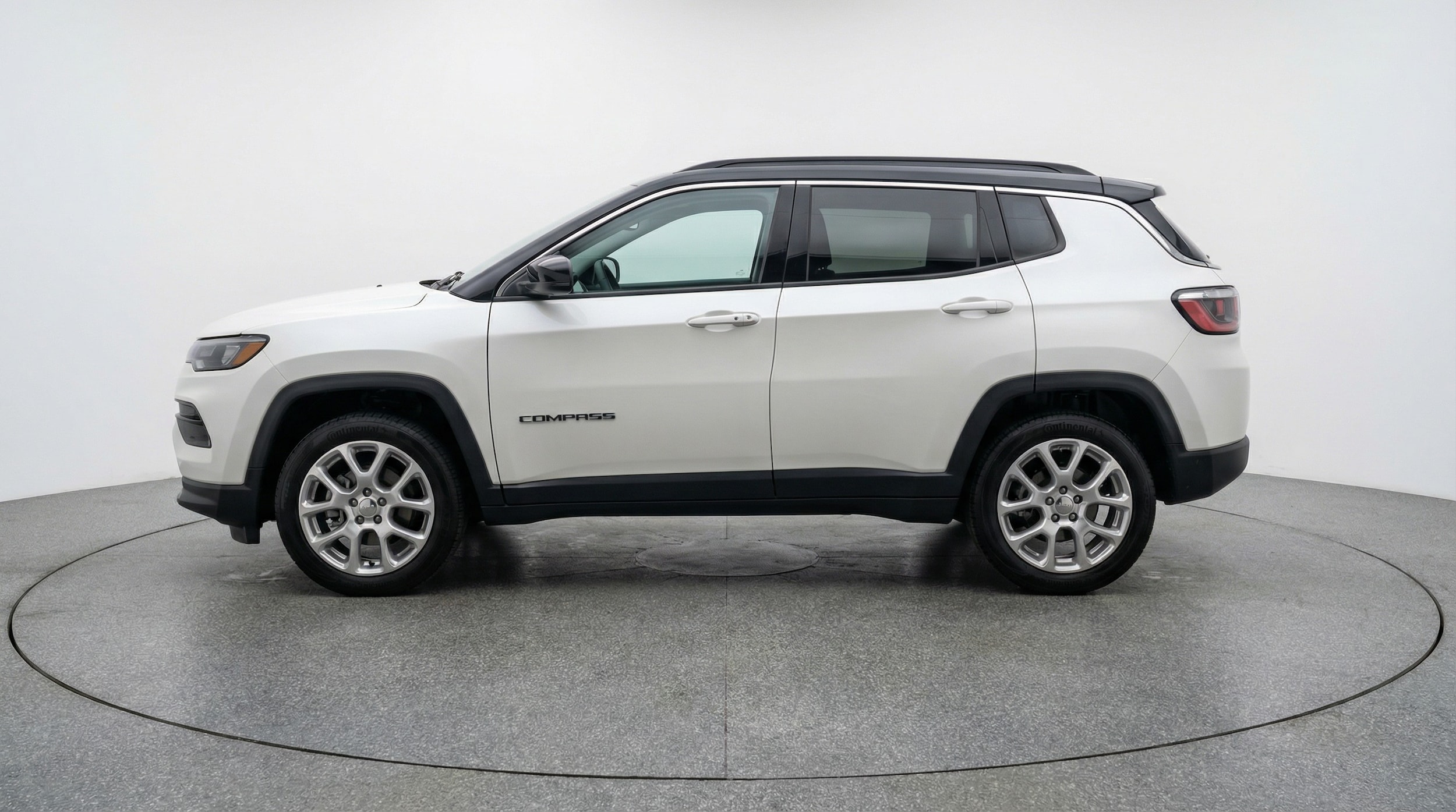 Thumbnail: 2025 Jeep Compass - 4