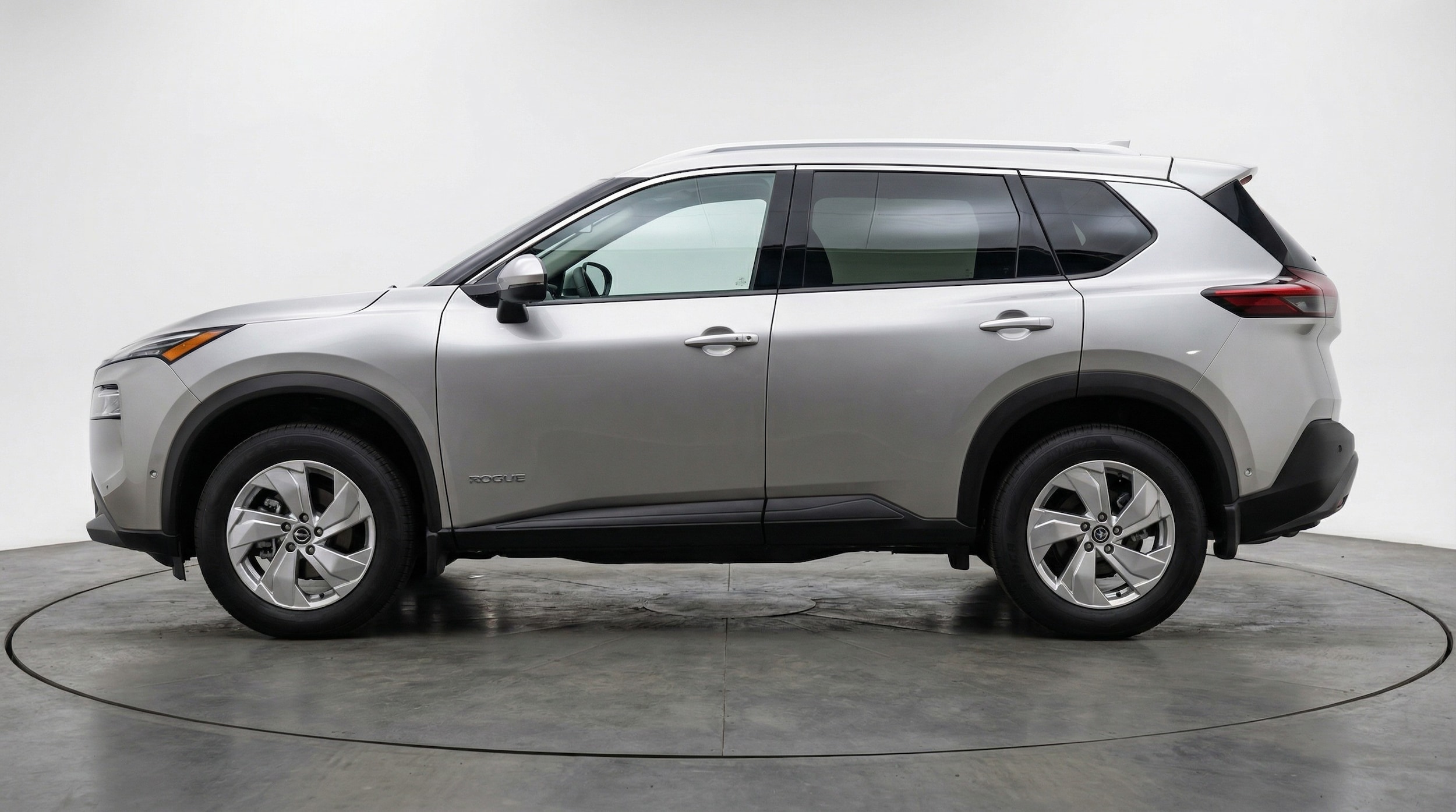 Thumbnail: 2025 Nissan Rogue - 4