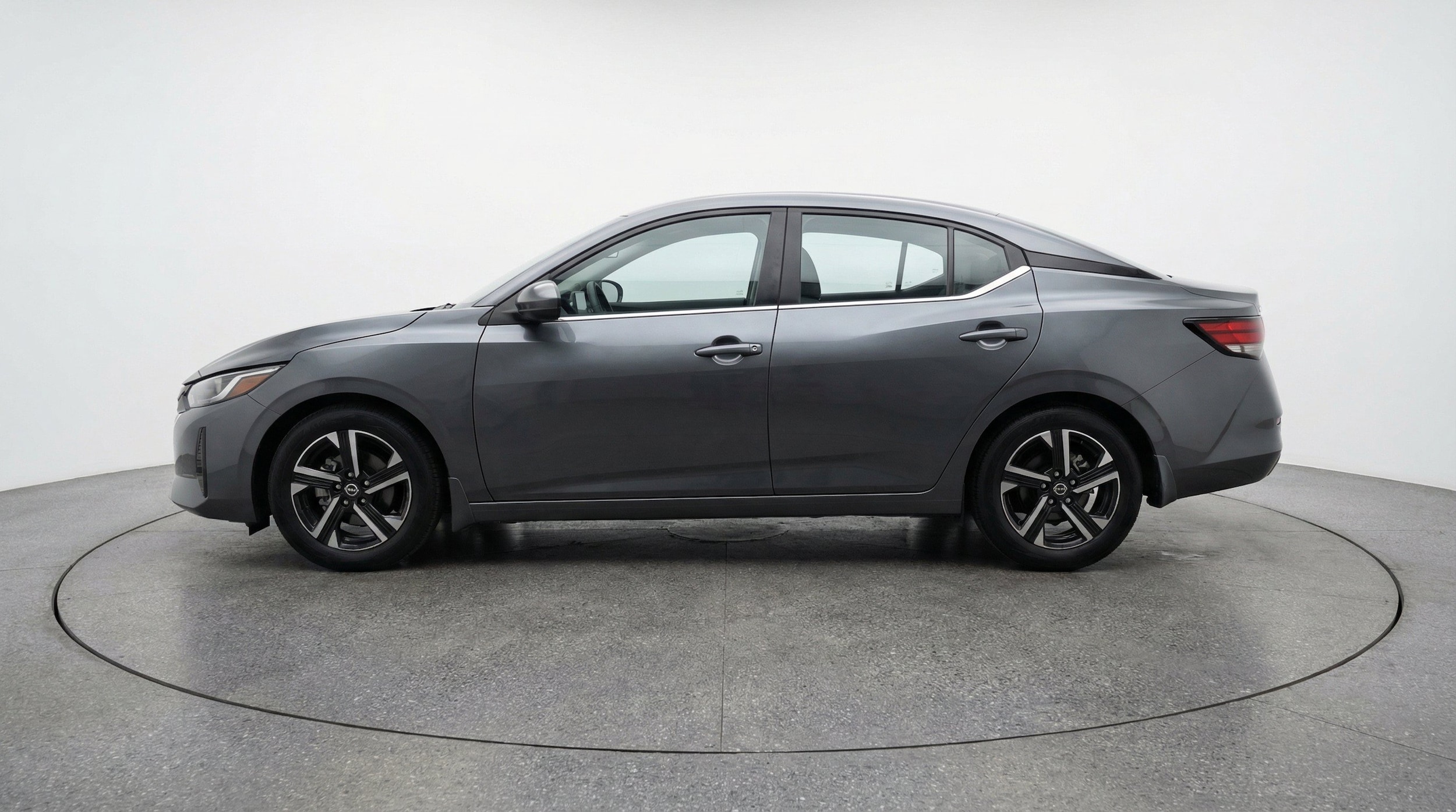 Thumbnail: 2025 Nissan Sentra - 5