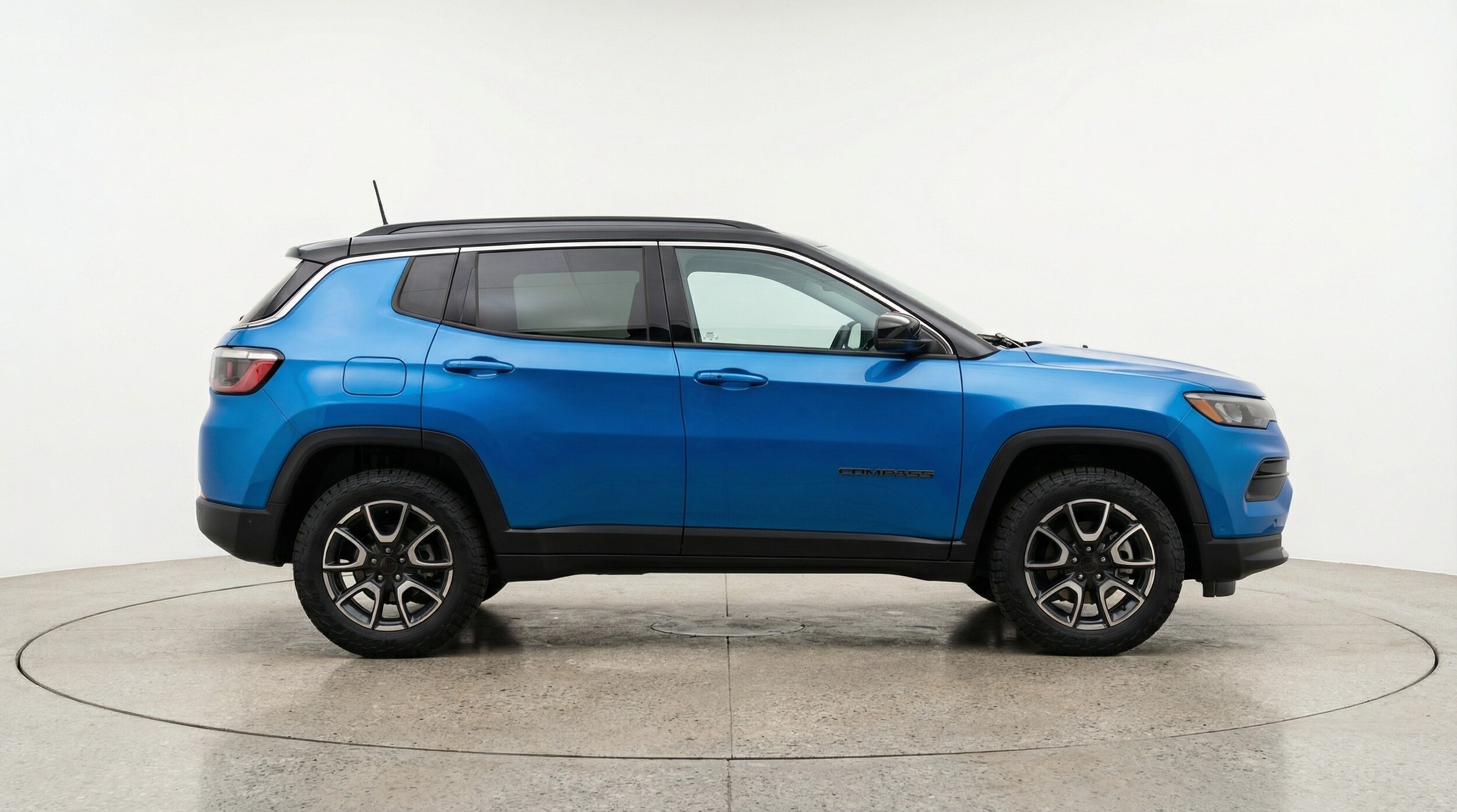 Thumbnail: 2025 Jeep Compass - 8