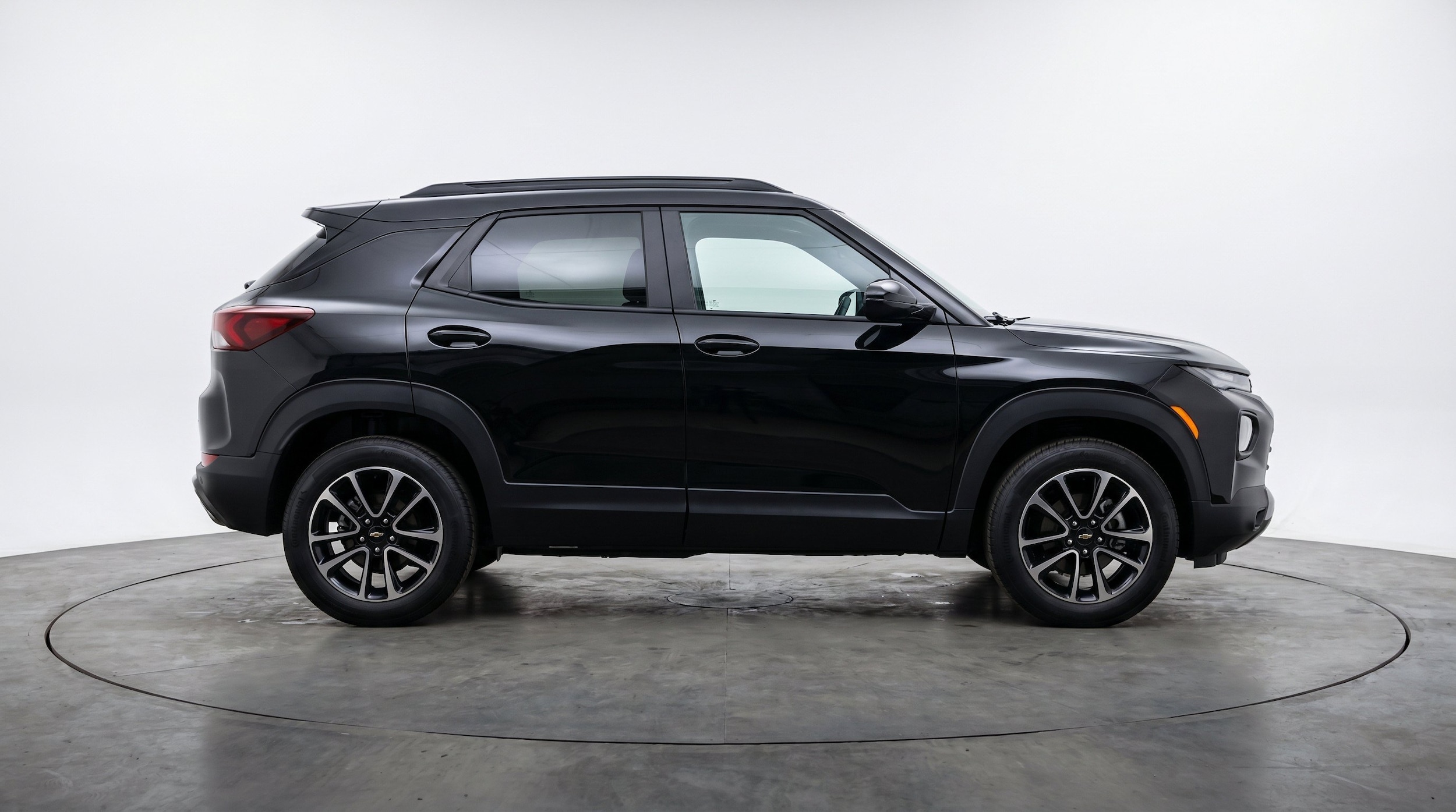 Thumbnail: 2025 Chevrolet TrailBlazer - 10