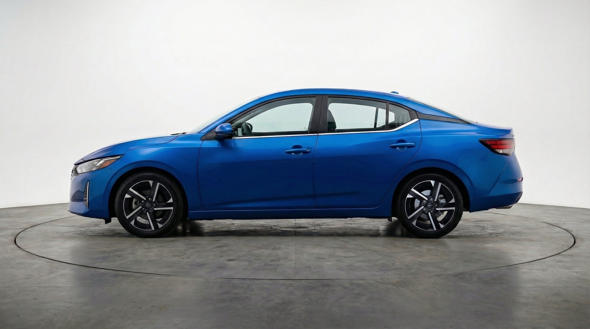 Thumbnail: 2025 Nissan Sentra - 5