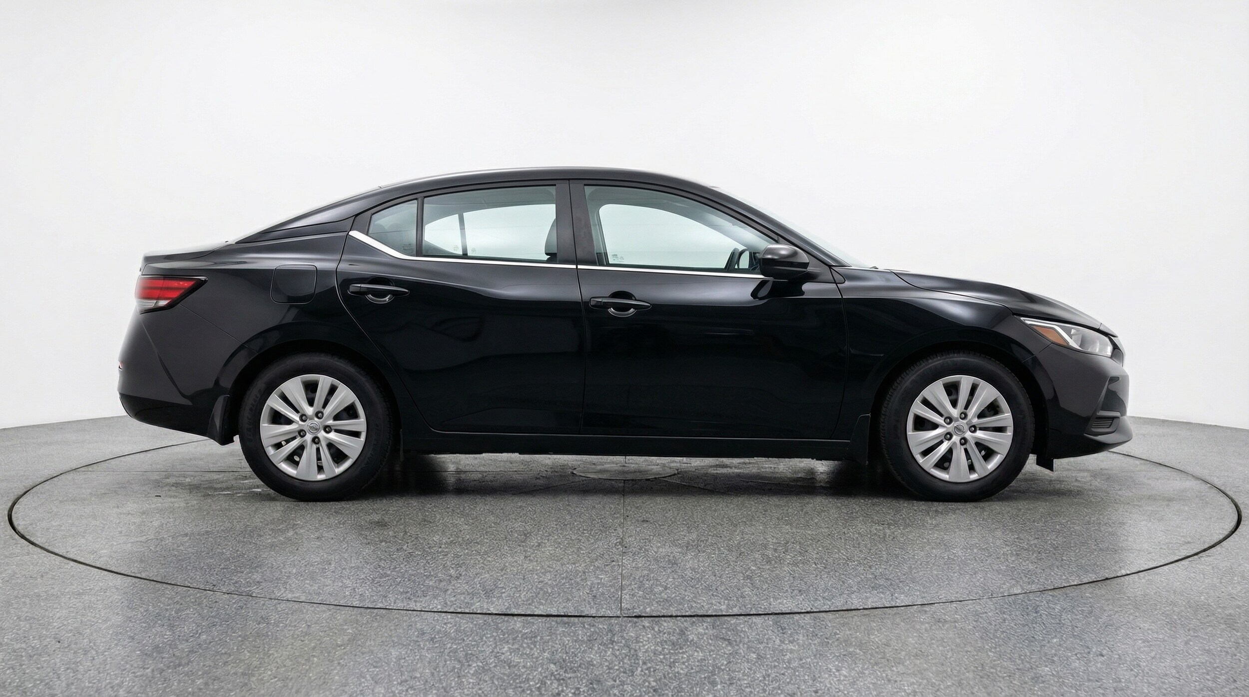 Thumbnail: 2025 Nissan Sentra - 8