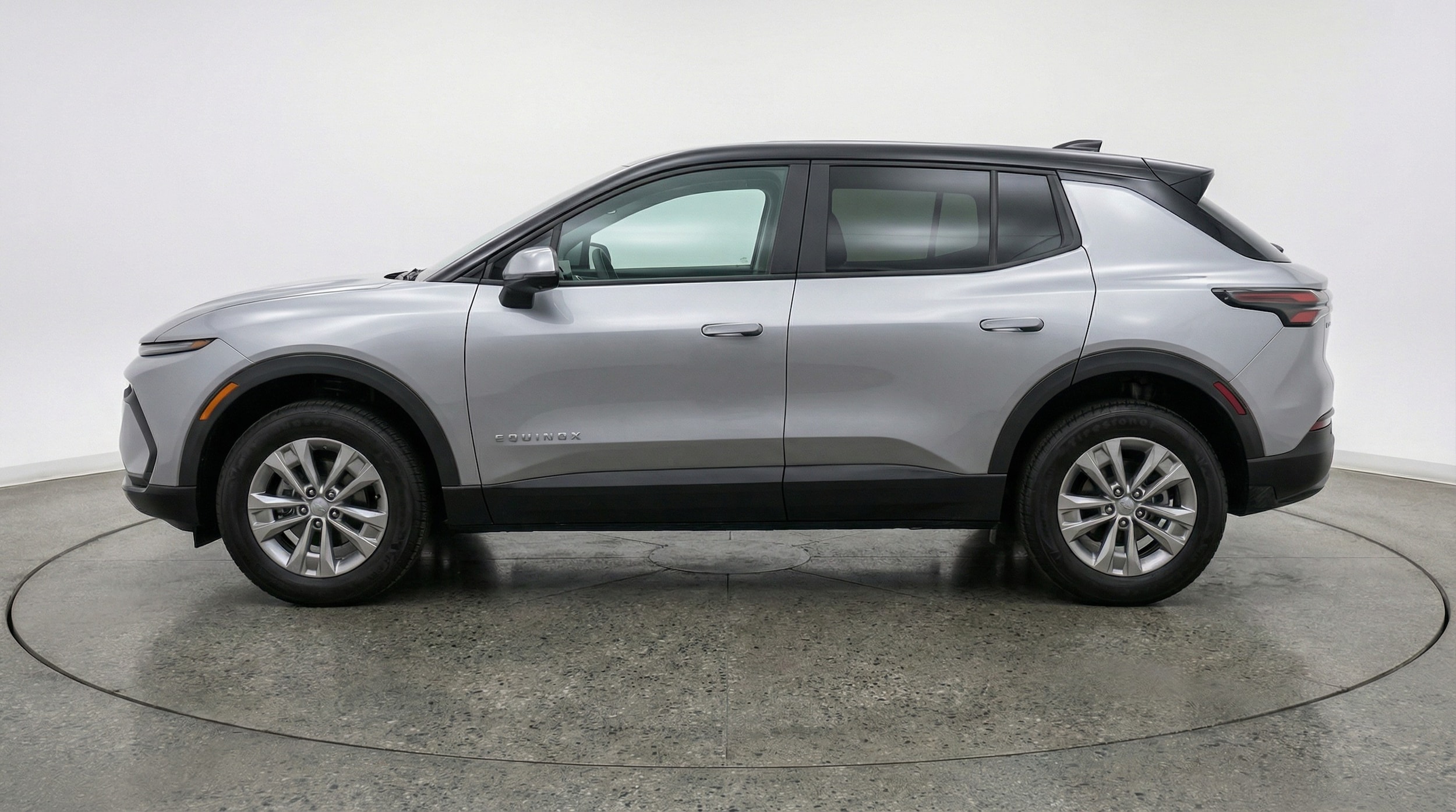 Thumbnail: 2025 Chevrolet Equinox - 4