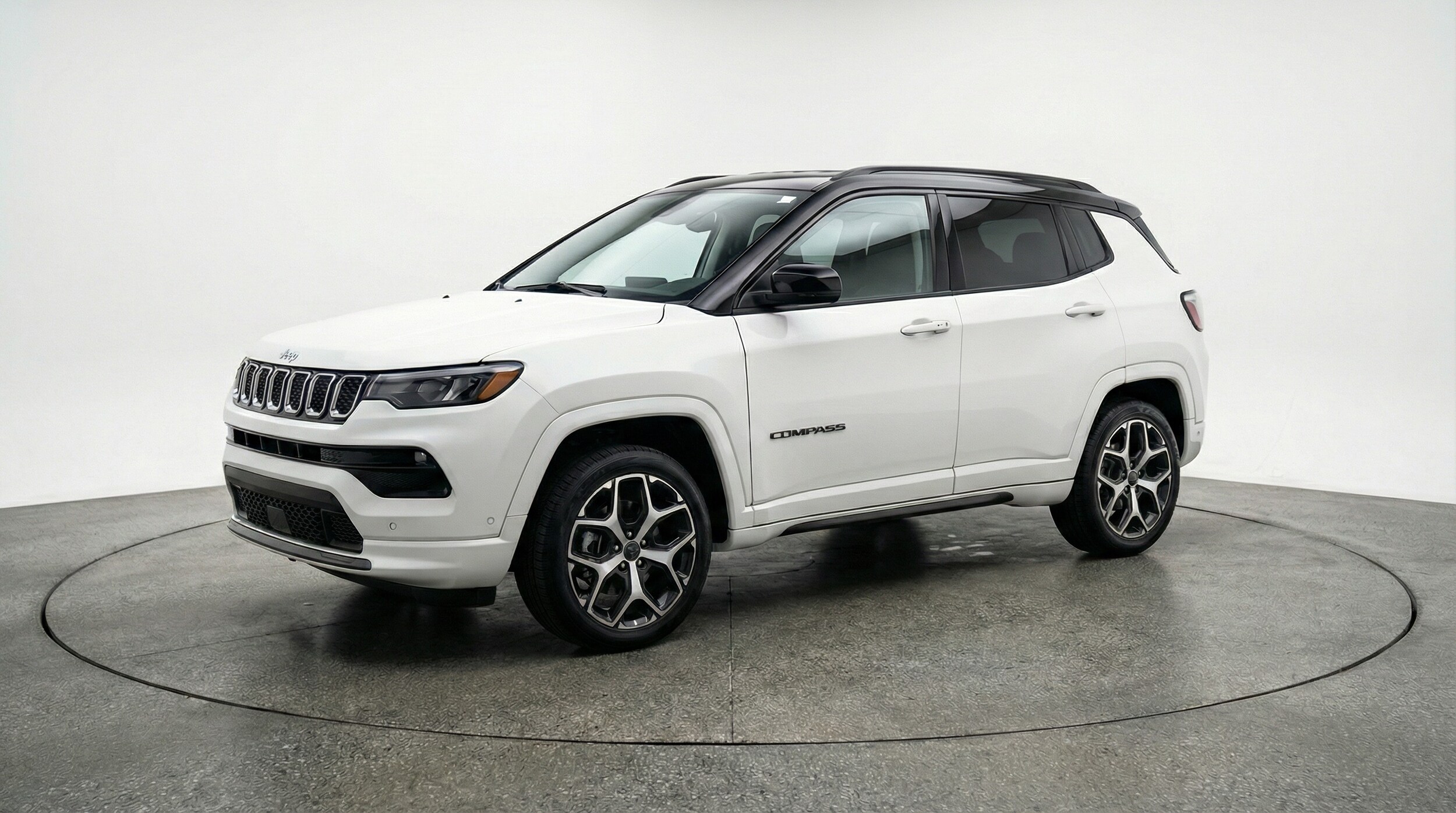 Thumbnail: 2025 Jeep Compass - 3
