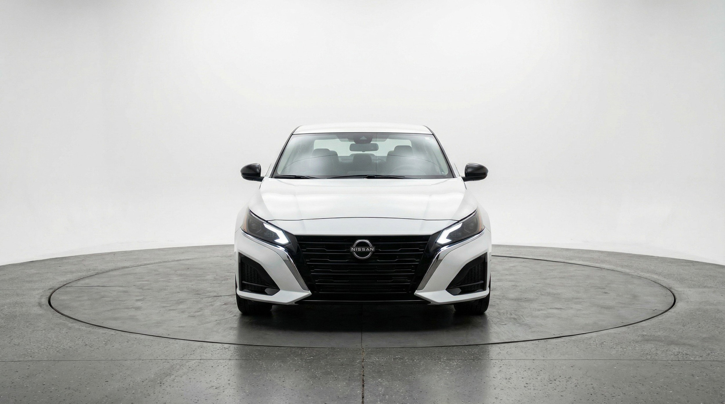 Thumbnail: 2025 Nissan Altima - 2