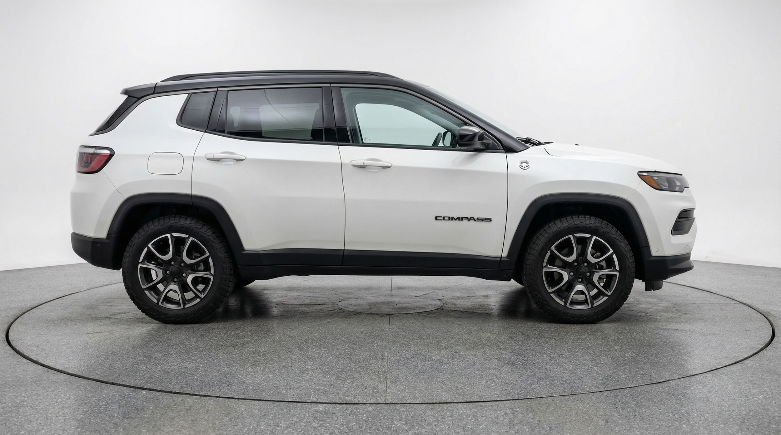 Thumbnail: 2025 Jeep Compass - 8