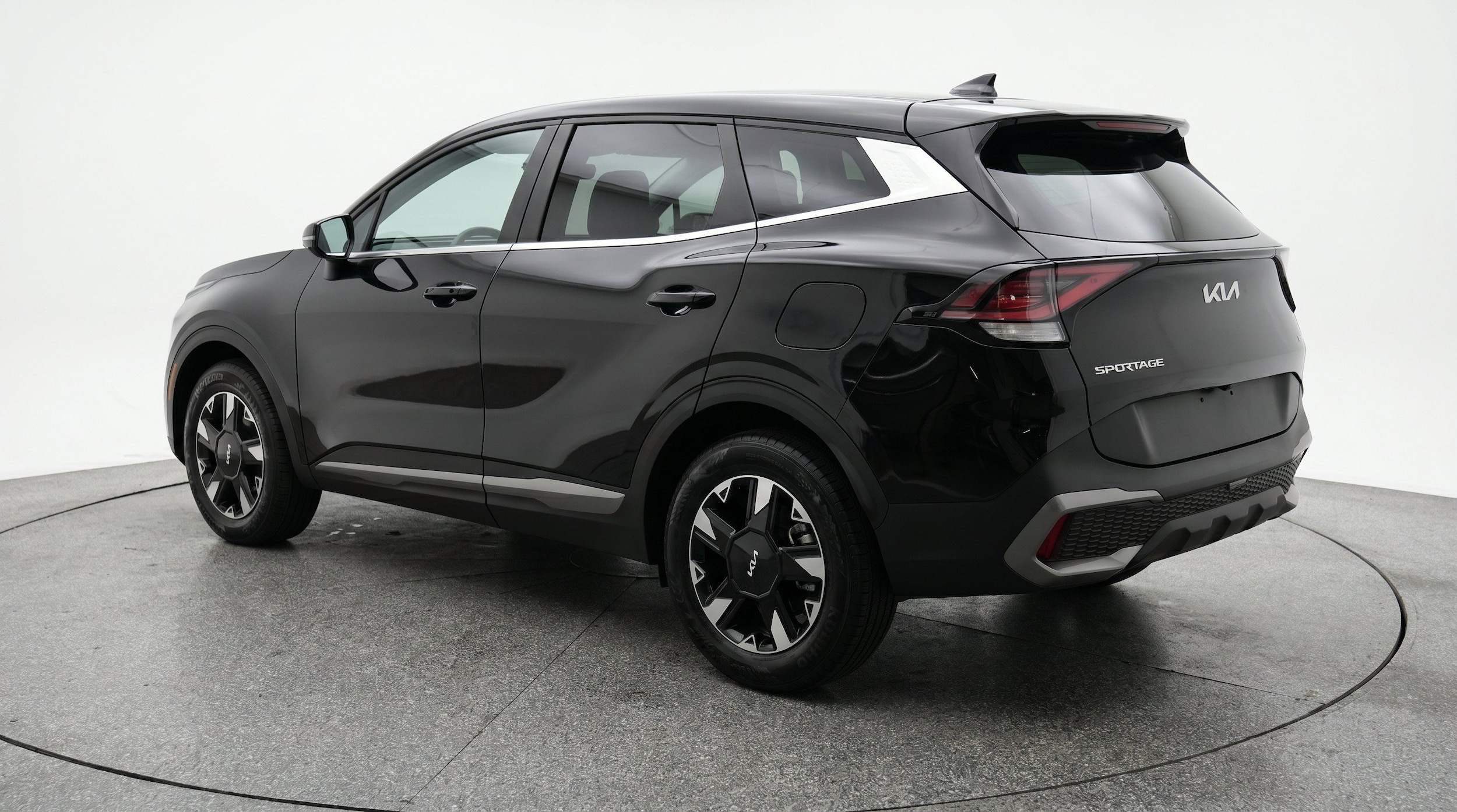 Thumbnail: 2026 Kia Sportage - 6