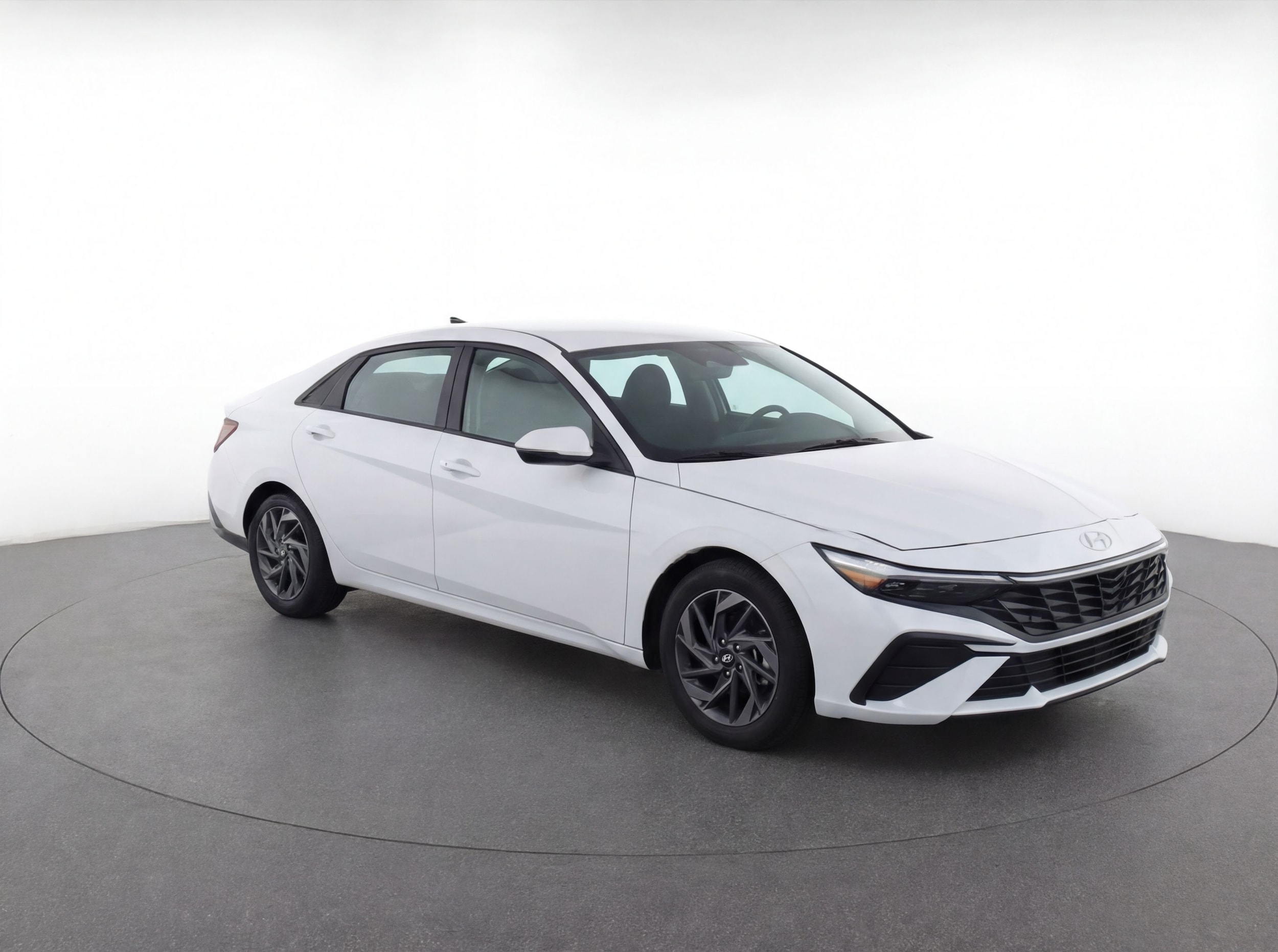 Thumbnail: 2024 Hyundai Elantra - 1