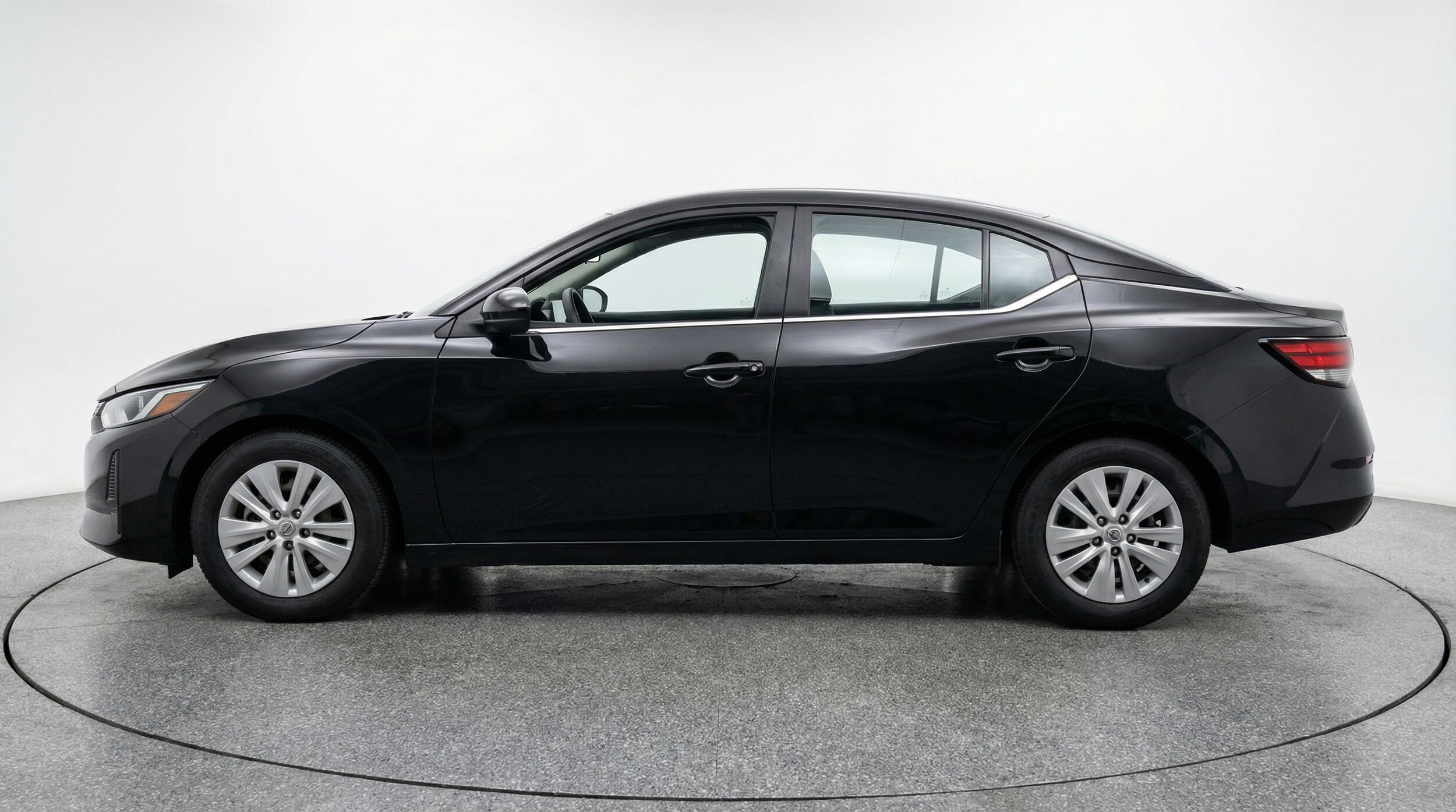 Thumbnail: 2025 Nissan Sentra - 4