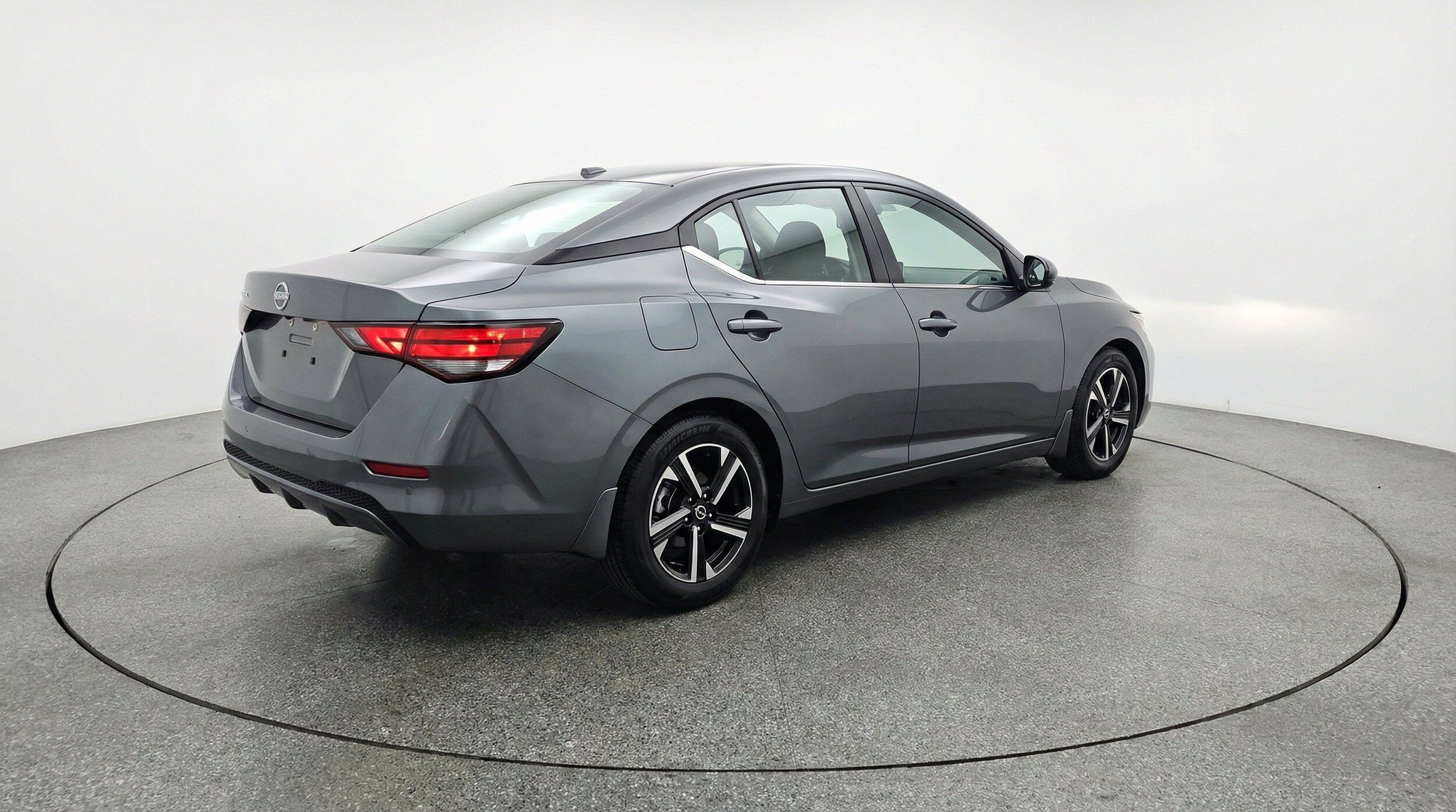 Thumbnail: 2025 Nissan Sentra - 9