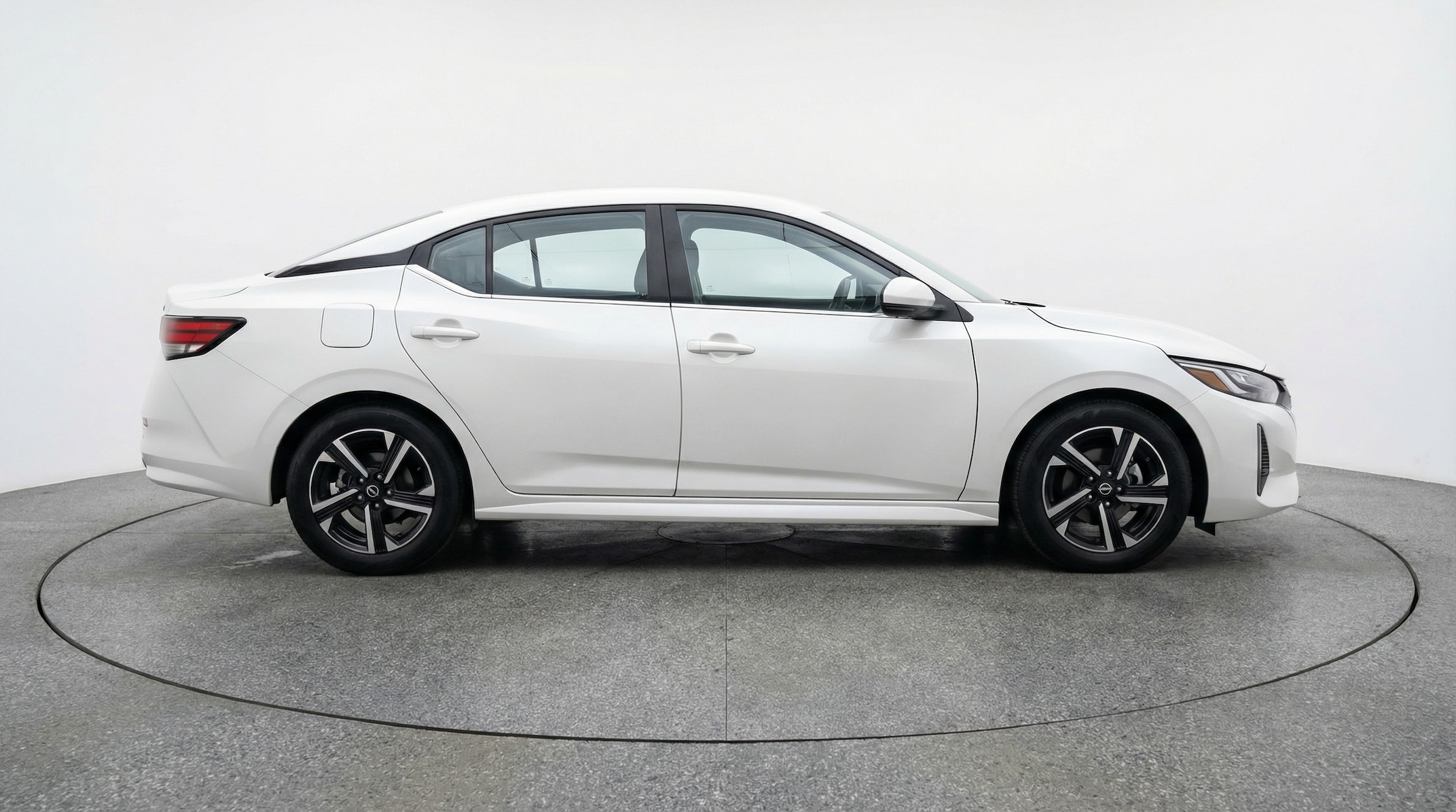 Thumbnail: 2025 Nissan Sentra - 8