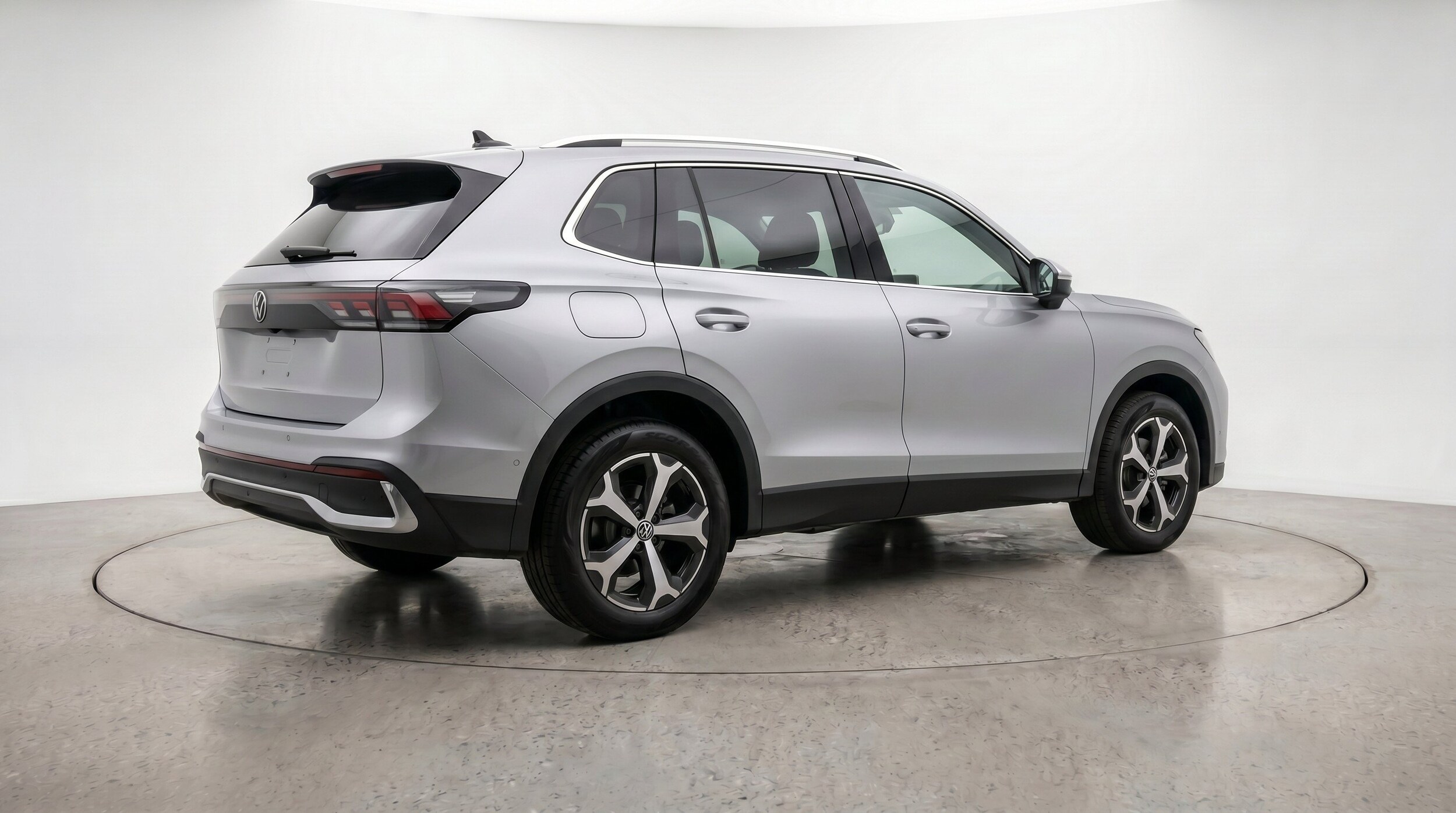 Thumbnail: 2026 Volkswagen Tiguan - 9