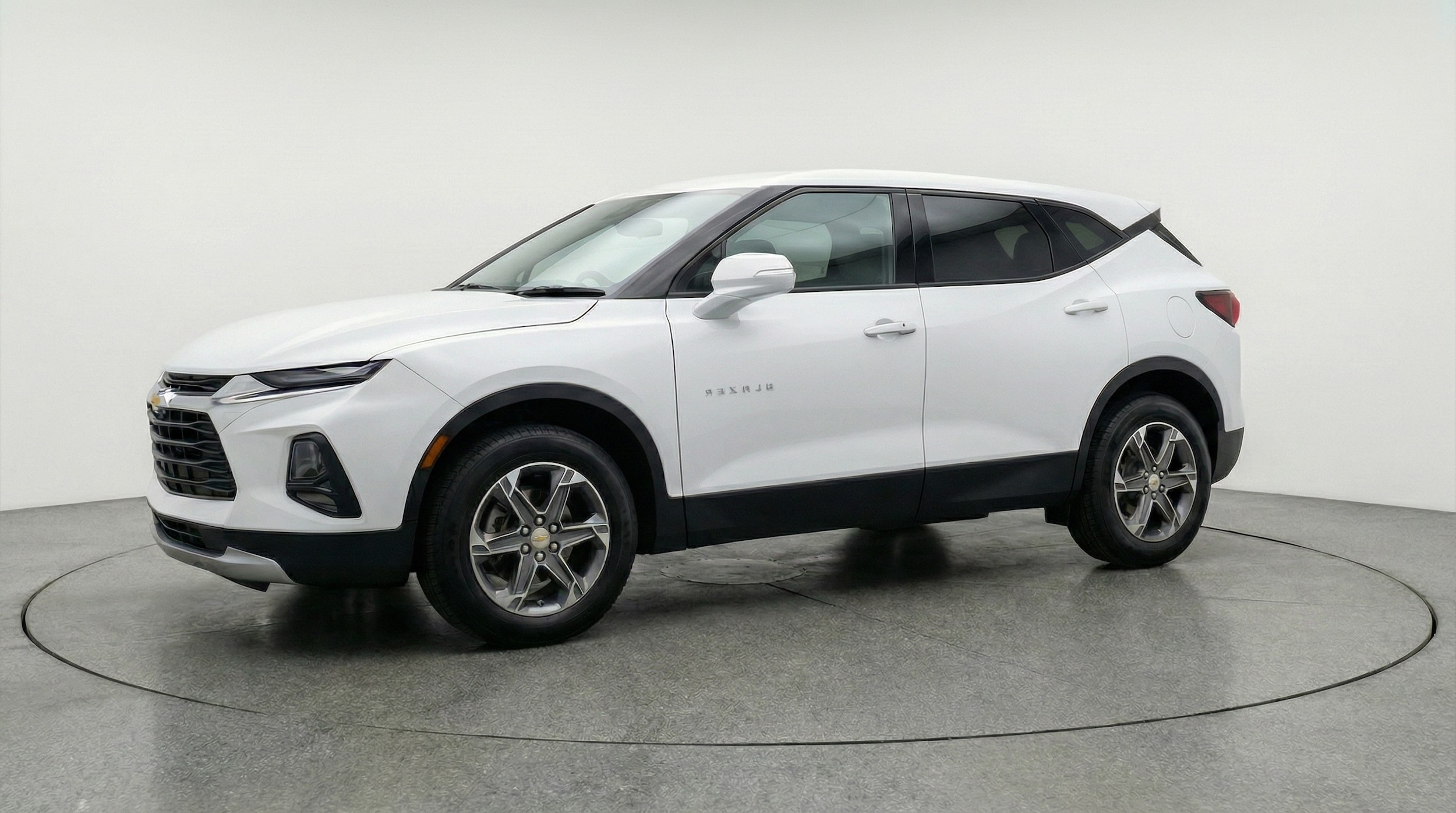 Thumbnail: 2025 Chevrolet Blazer - 3