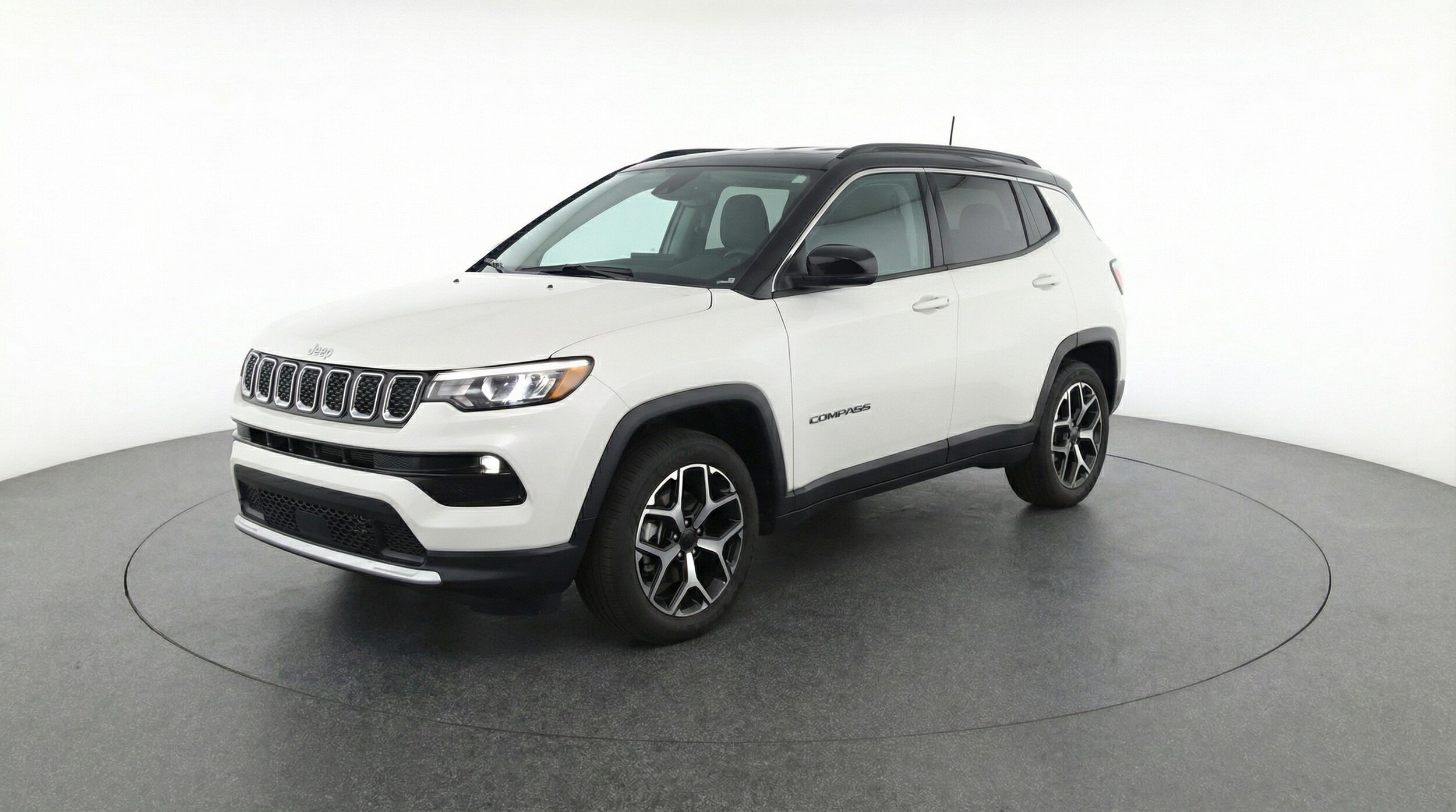 Thumbnail: 2025 Jeep Compass - 3