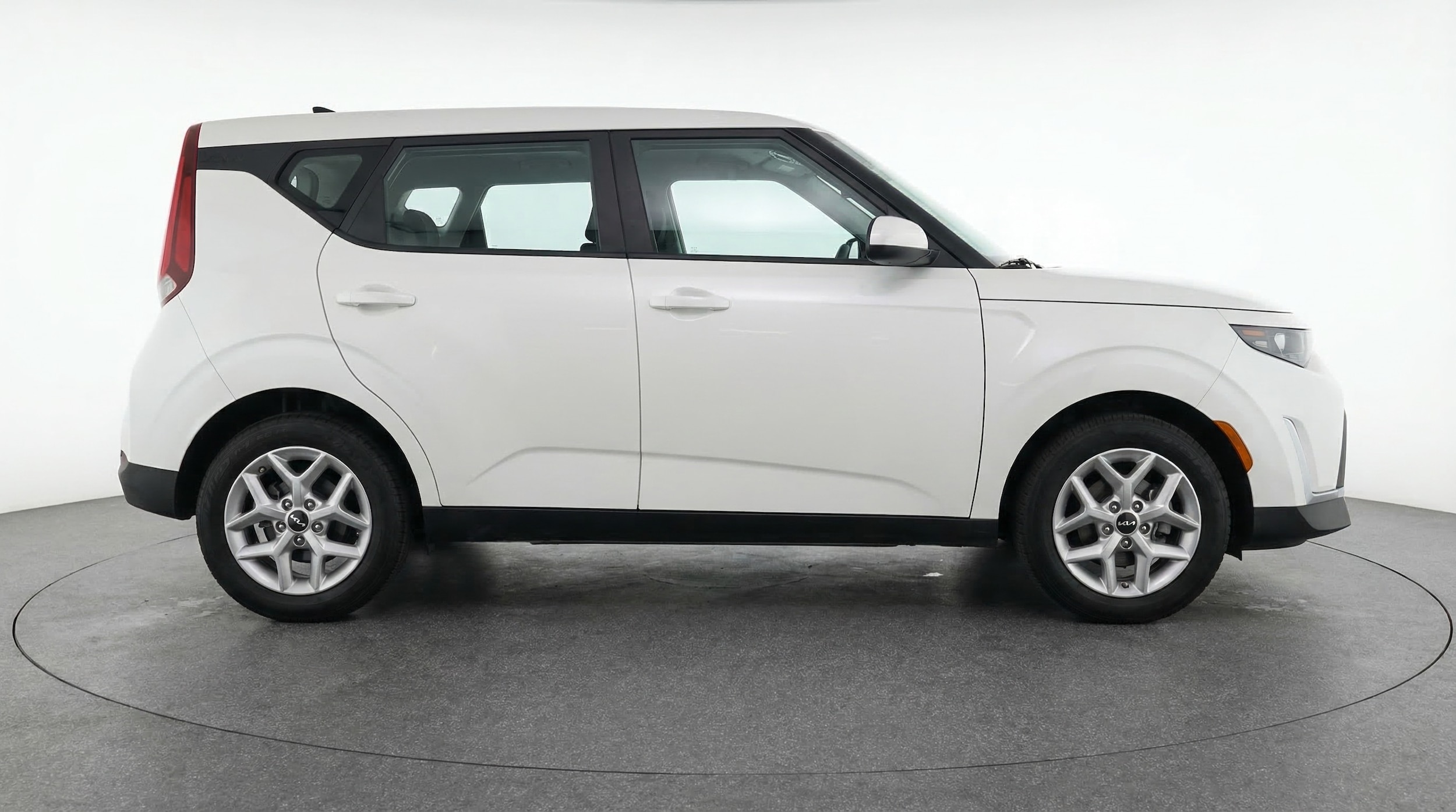 Thumbnail: 2025 Kia Soul - 8