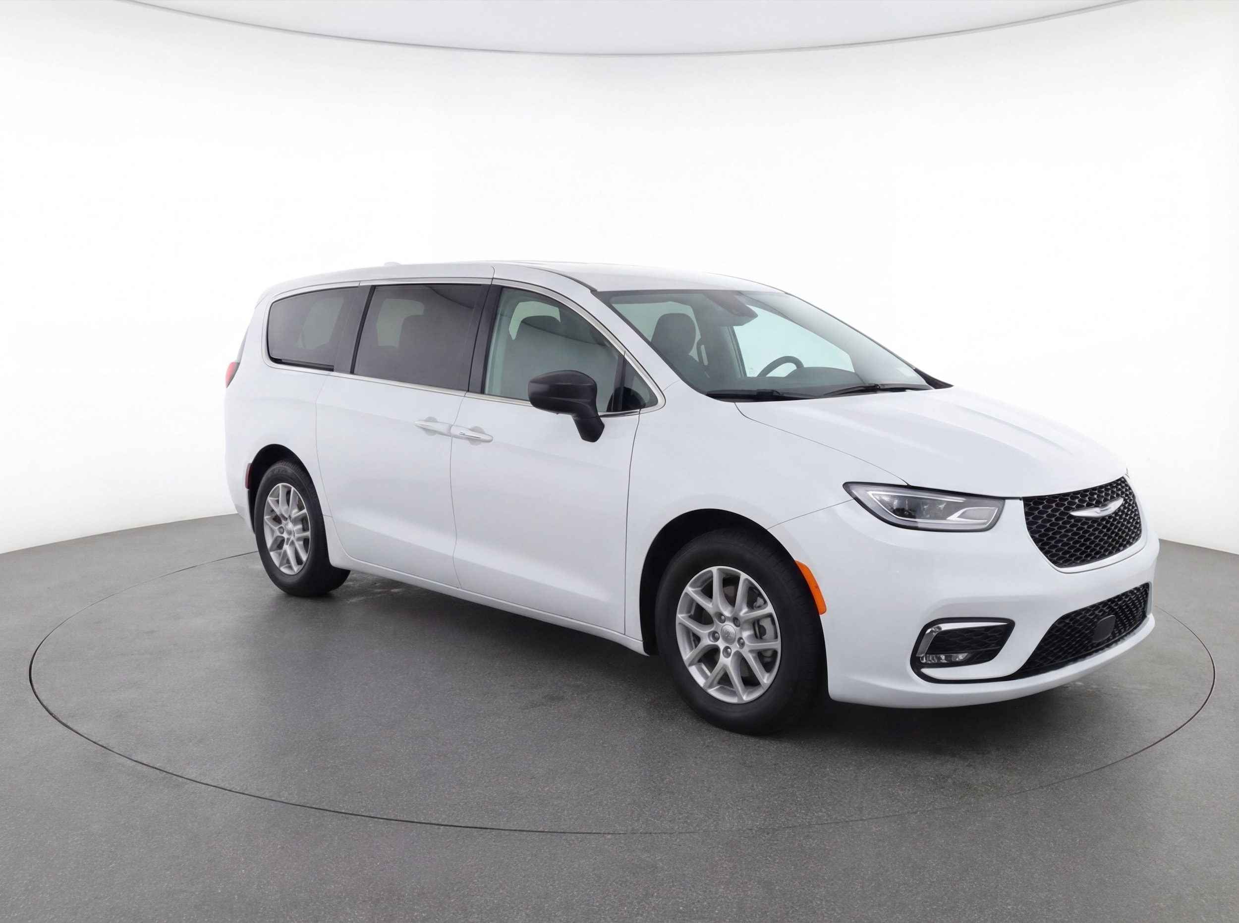 Thumbnail: 2024 Chrysler Pacifica - 1