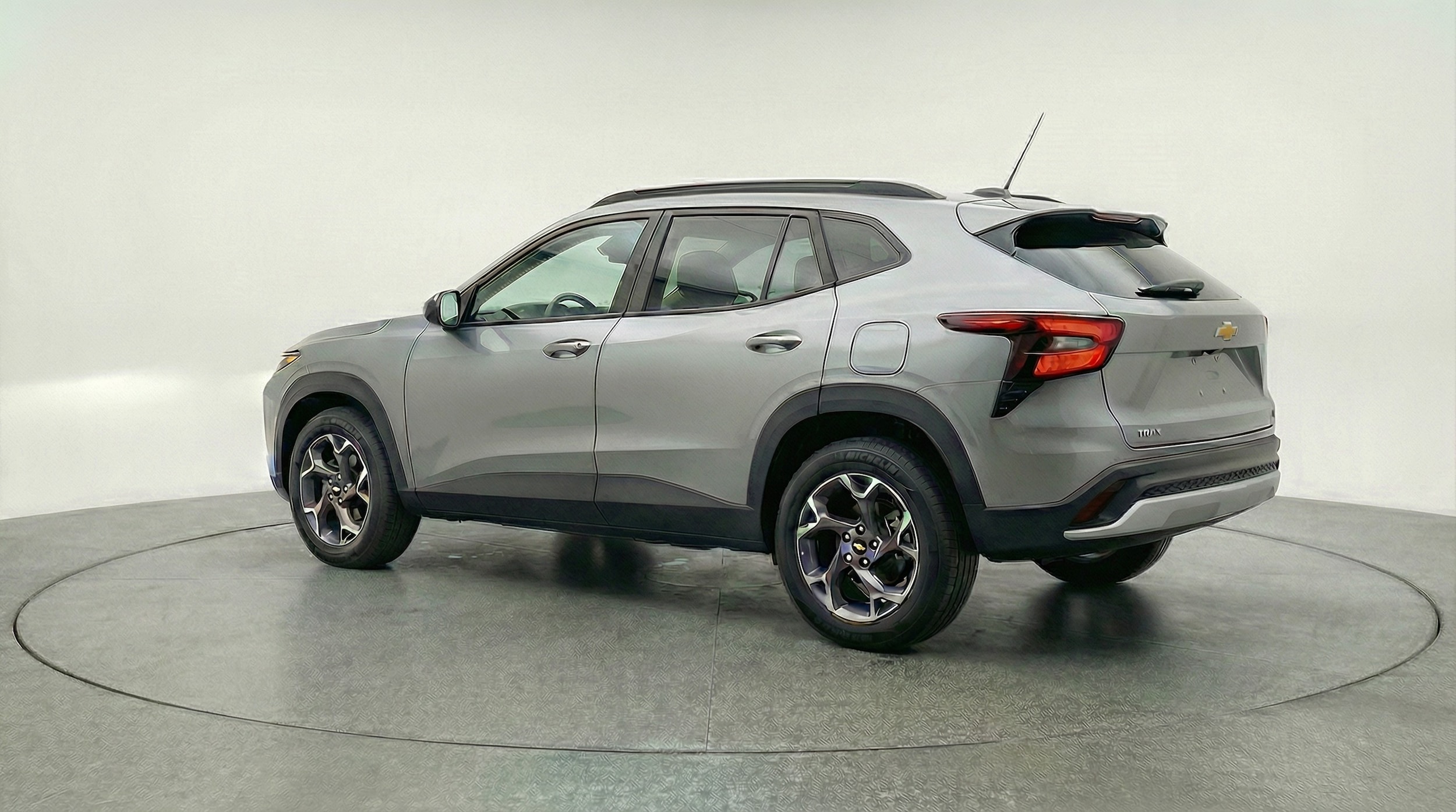 Thumbnail: 2025 Chevrolet Trax - 5