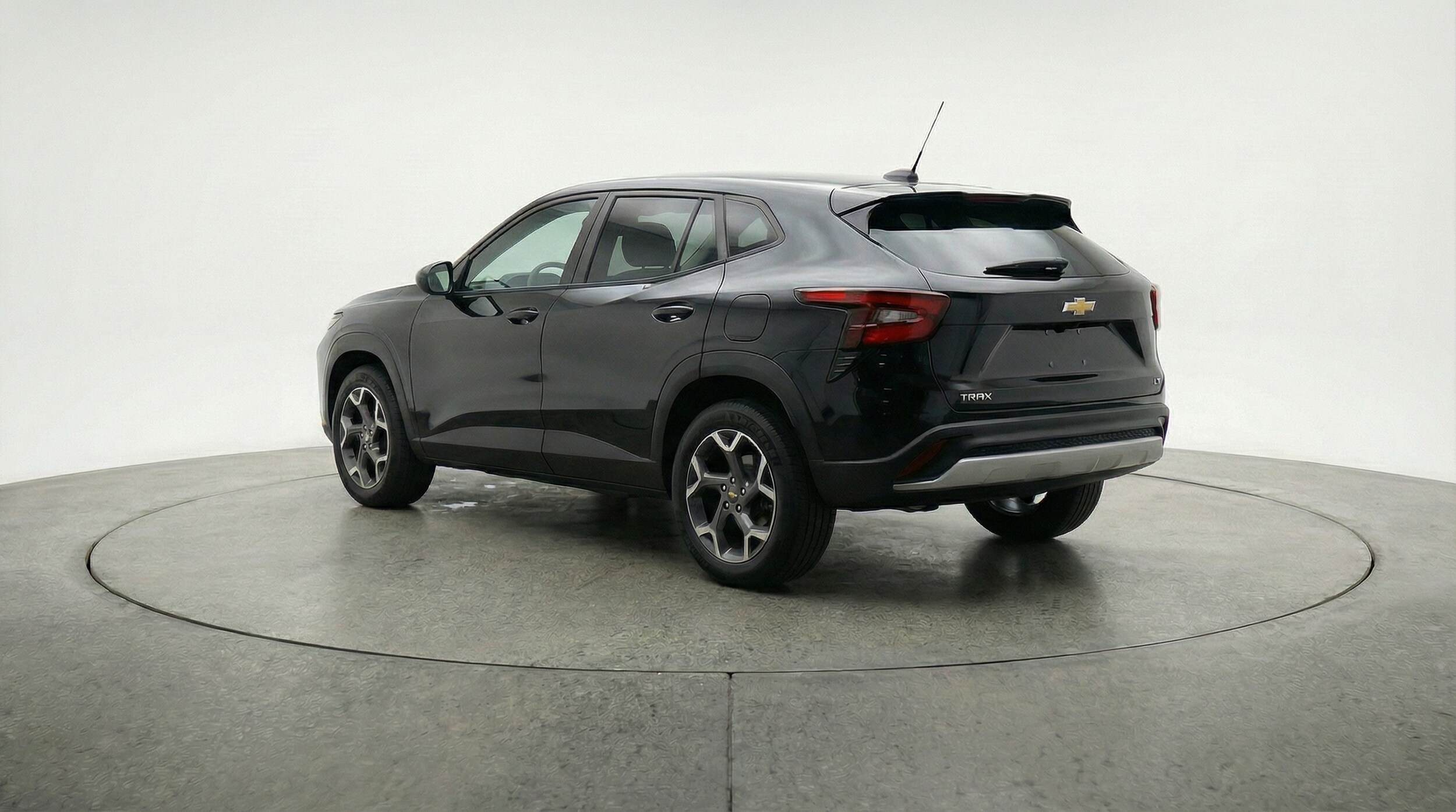 Thumbnail: 2025 Chevrolet Trax - 7