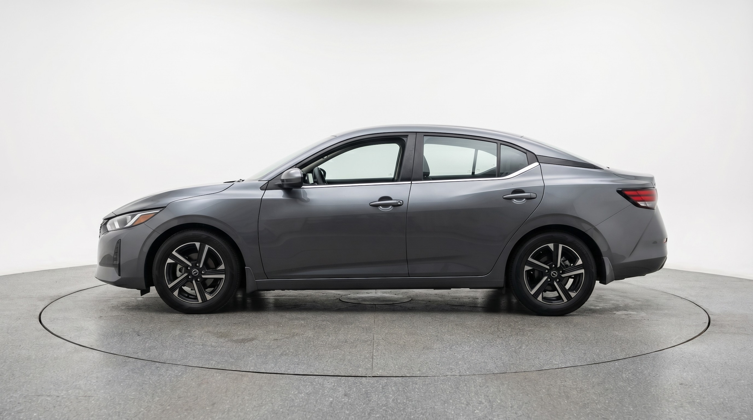 Thumbnail: 2025 Nissan Sentra - 4