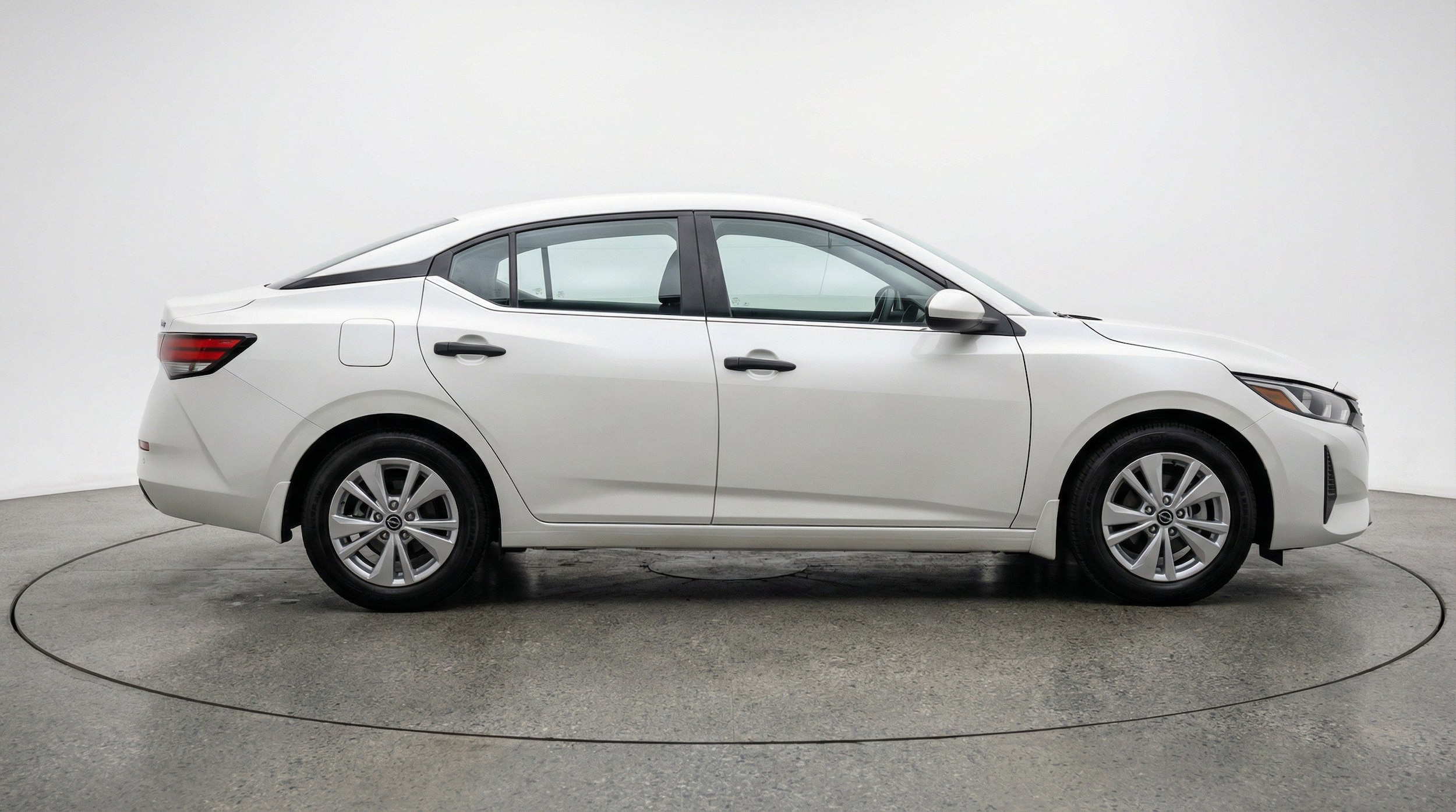 Thumbnail: 2025 Nissan Sentra - 11