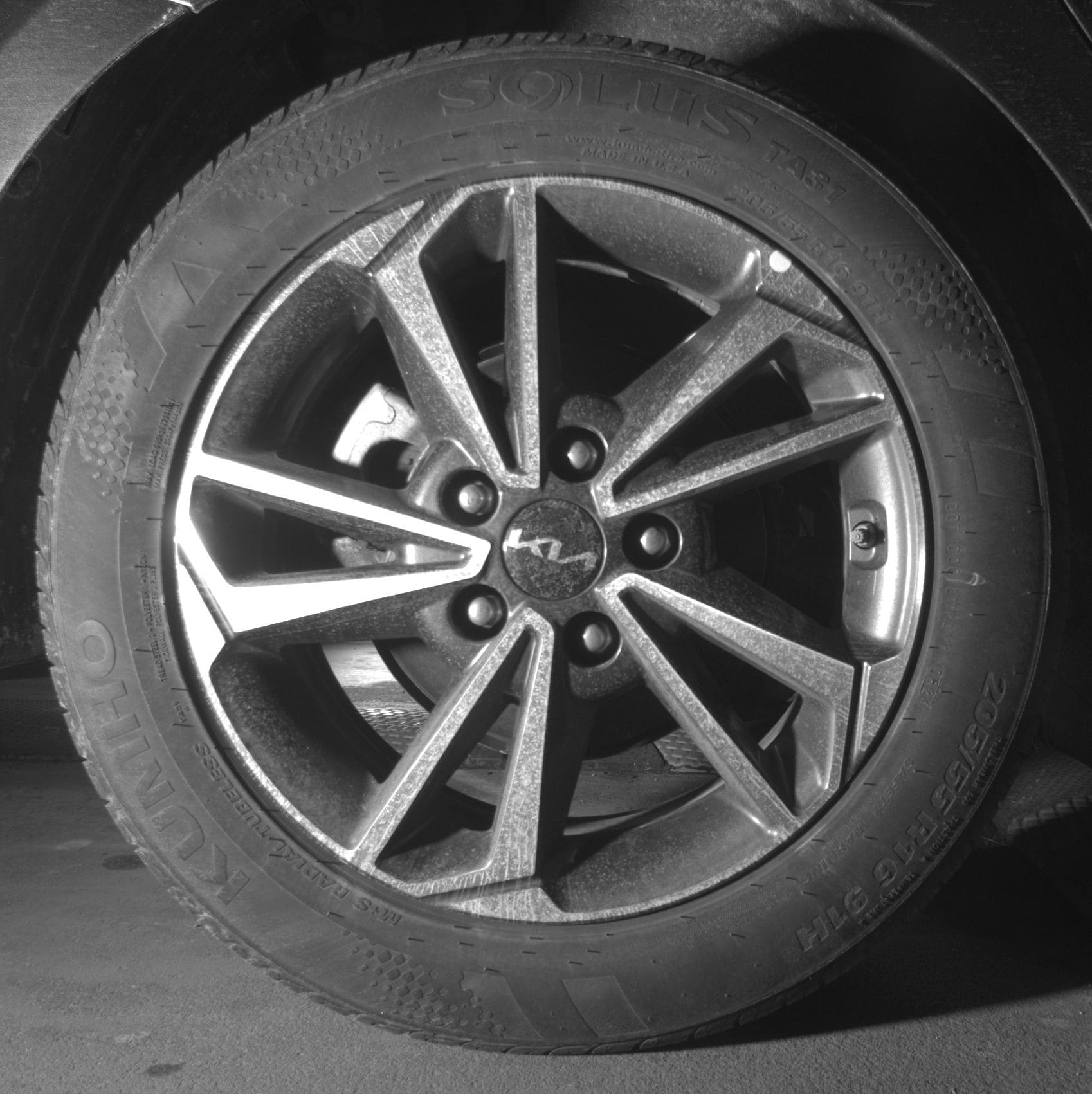 Thumbnail: 2024 Kia Forte - 17