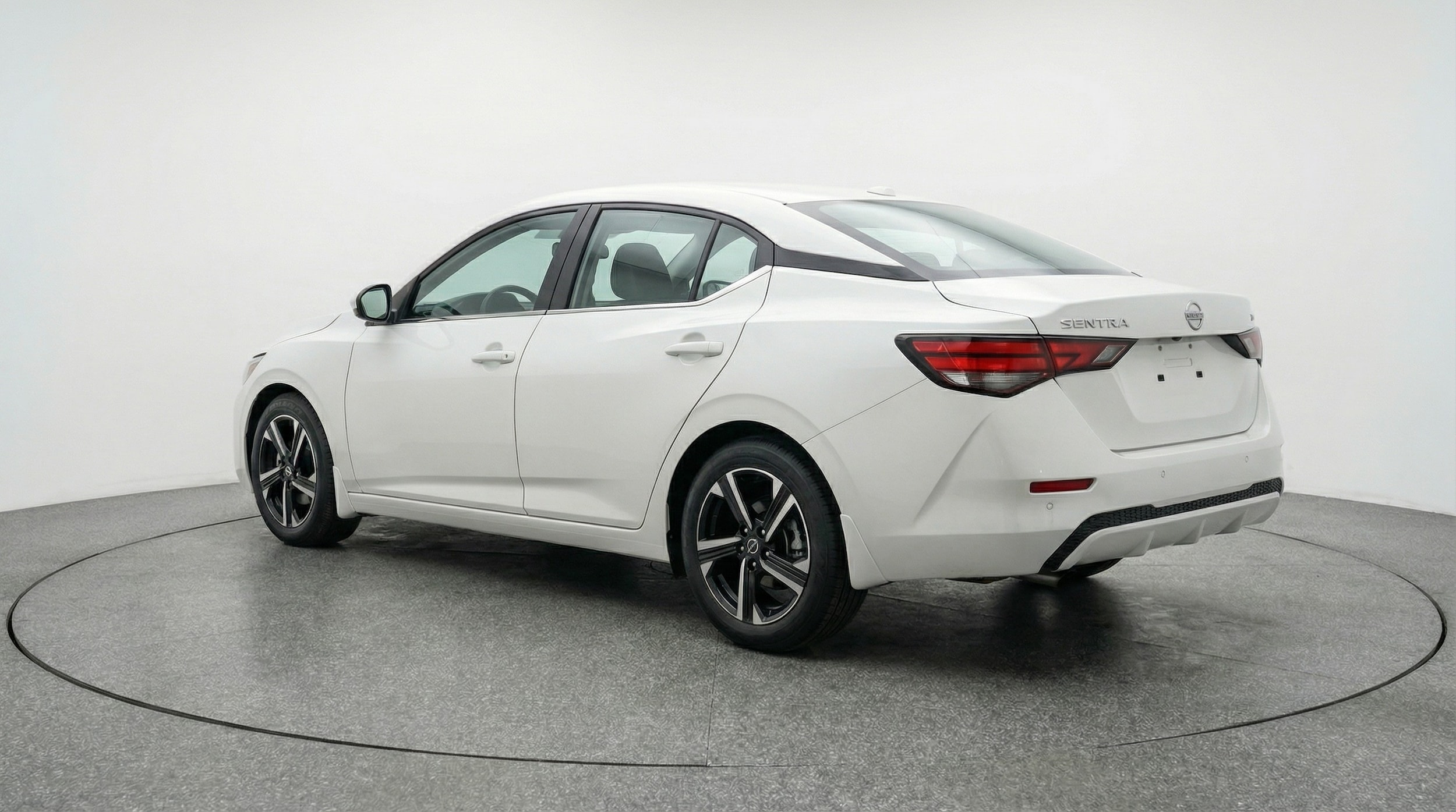 Thumbnail: 2025 Nissan Sentra - 5