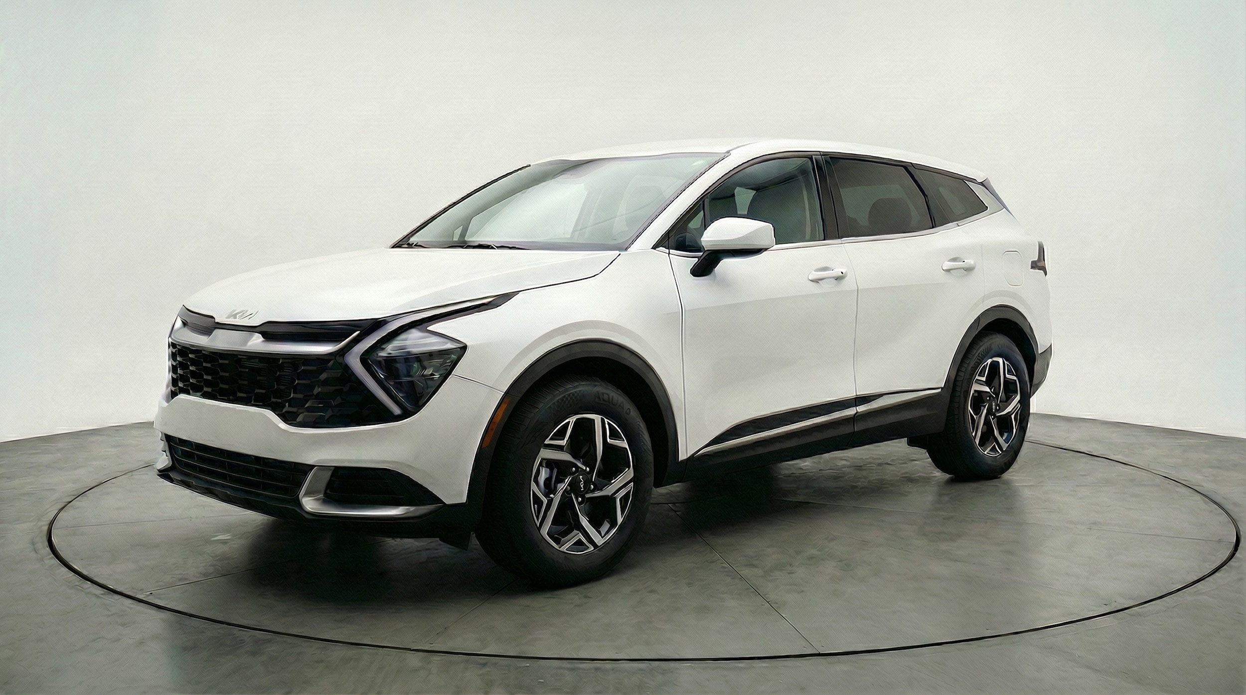 Thumbnail: 2025 Kia Sportage - 3