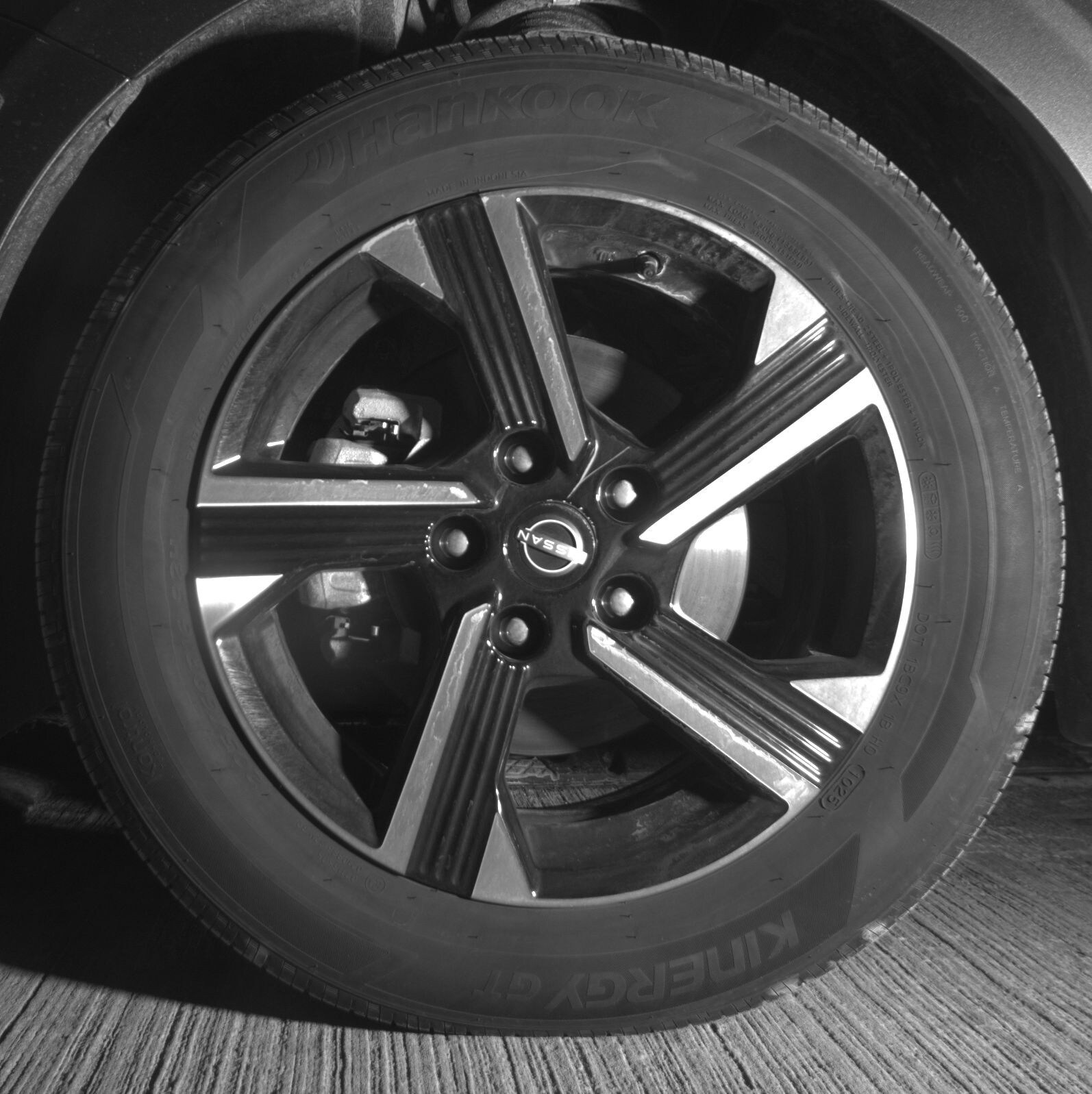 Thumbnail: 2025 Nissan Sentra - 9