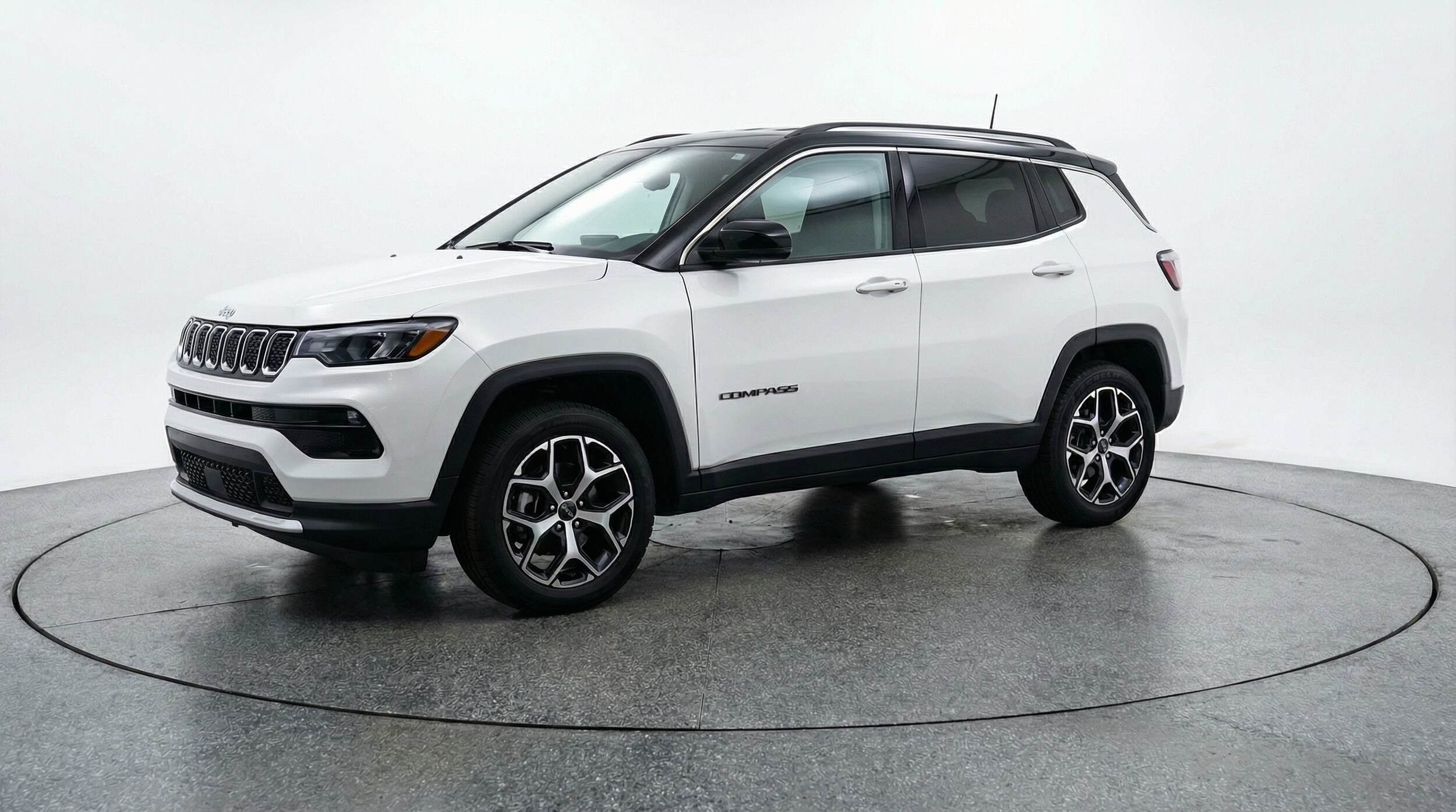 Thumbnail: 2025 Jeep Compass - 3